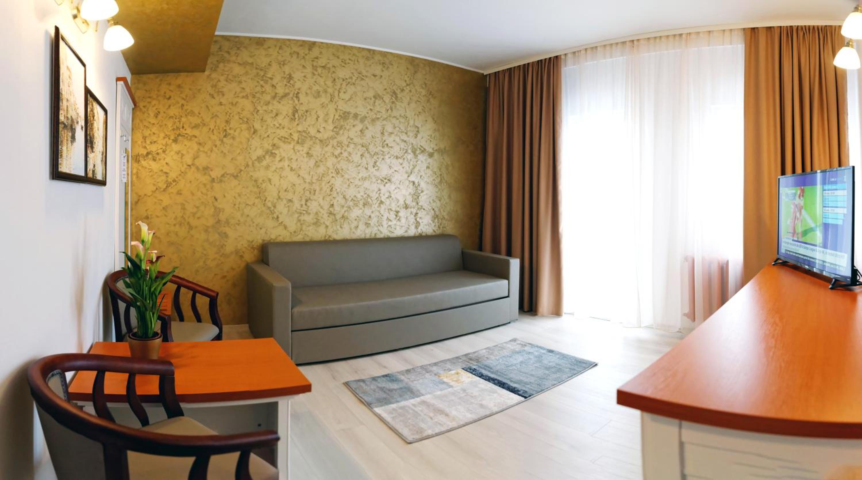 One Bedroom Suite  - Photo 12