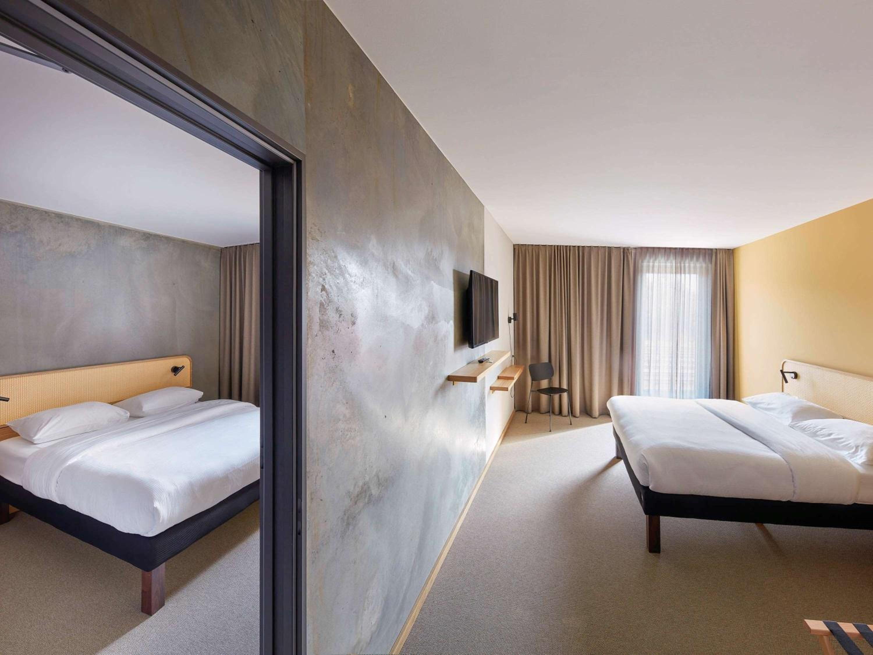 Standard Family Suite with Two Connecting Rooms - Photo 1