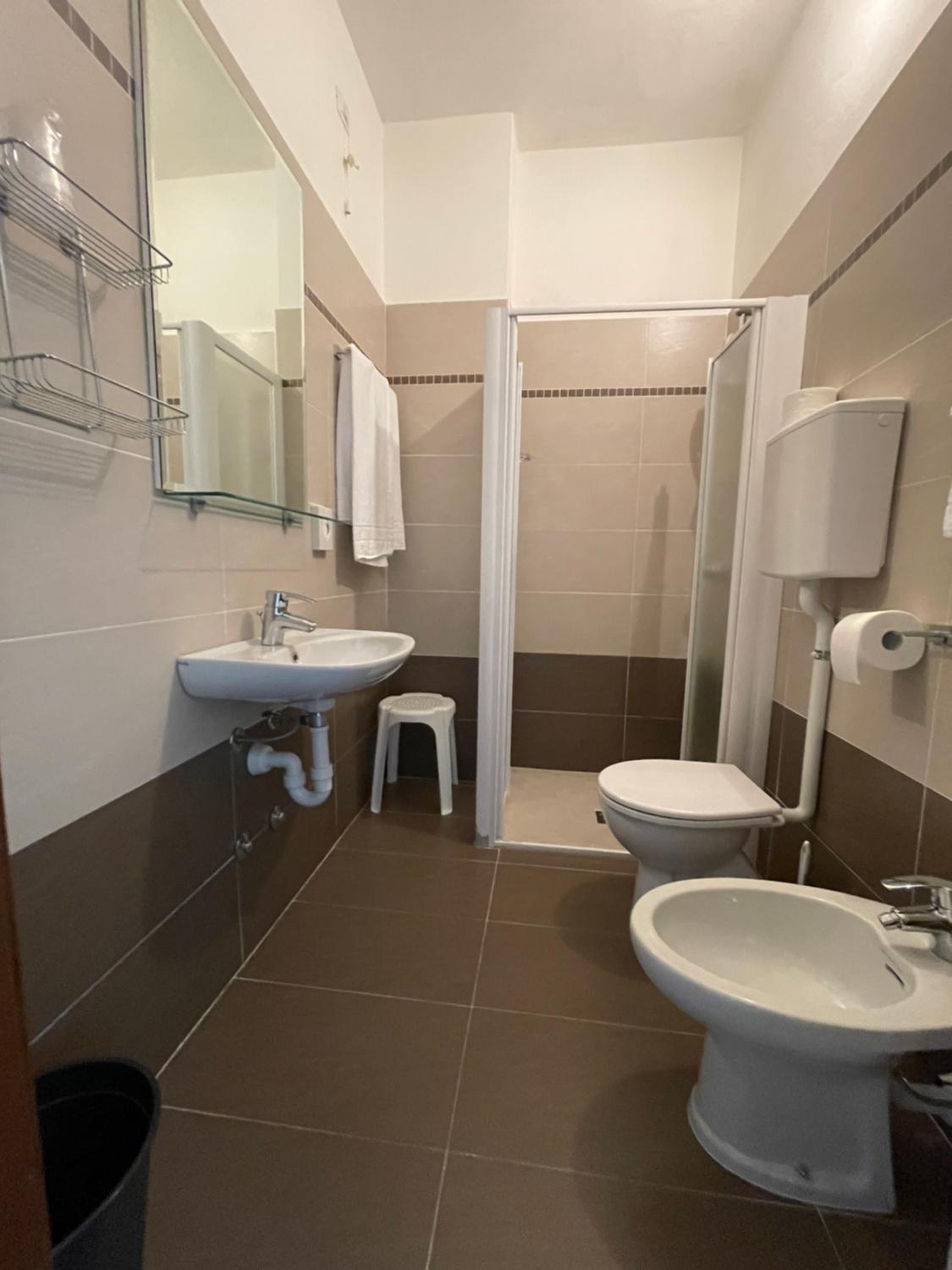 Double or Twin Room - Mountain Side - Photo 3