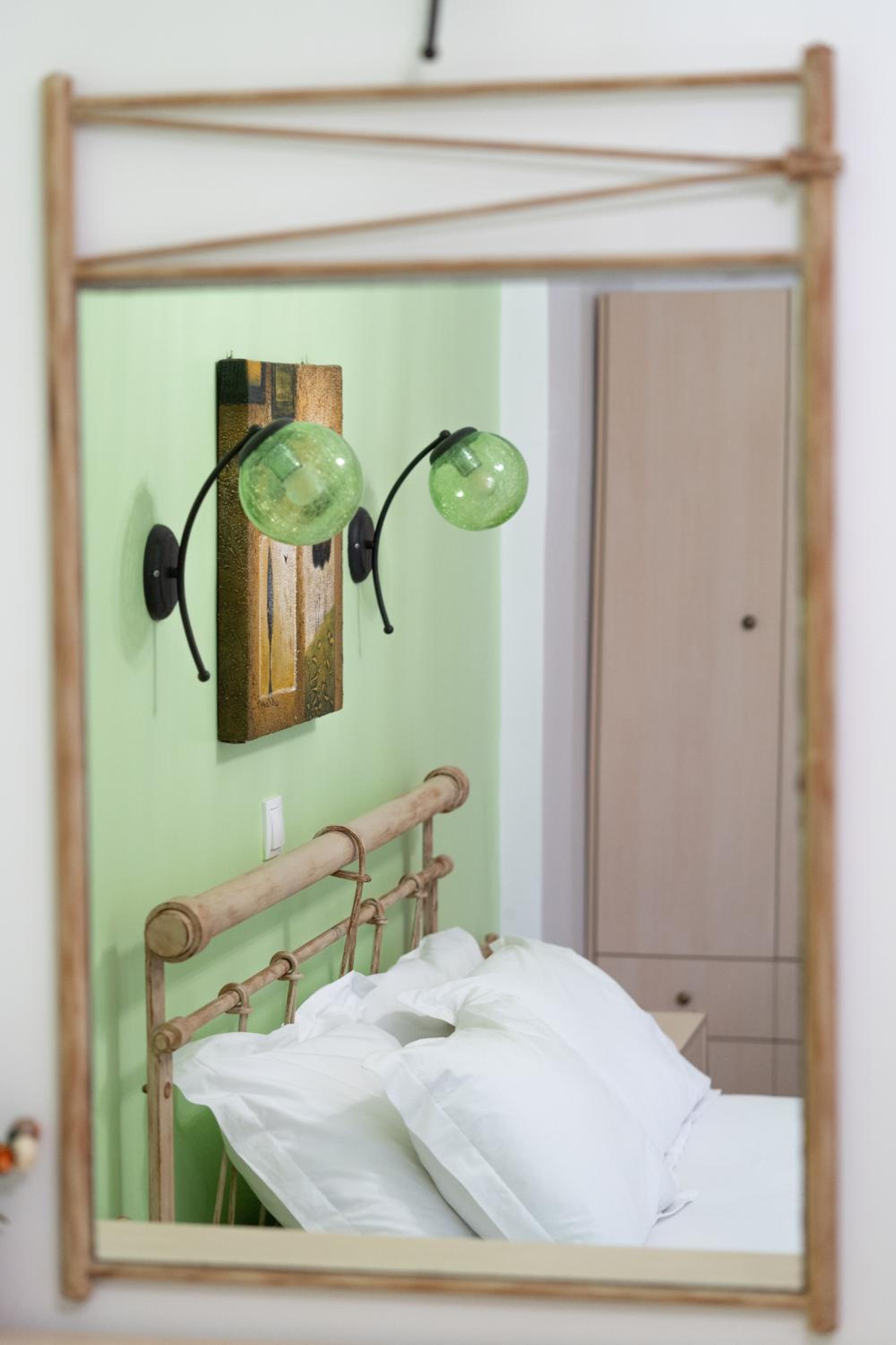 Standard Double Room - Photo 6