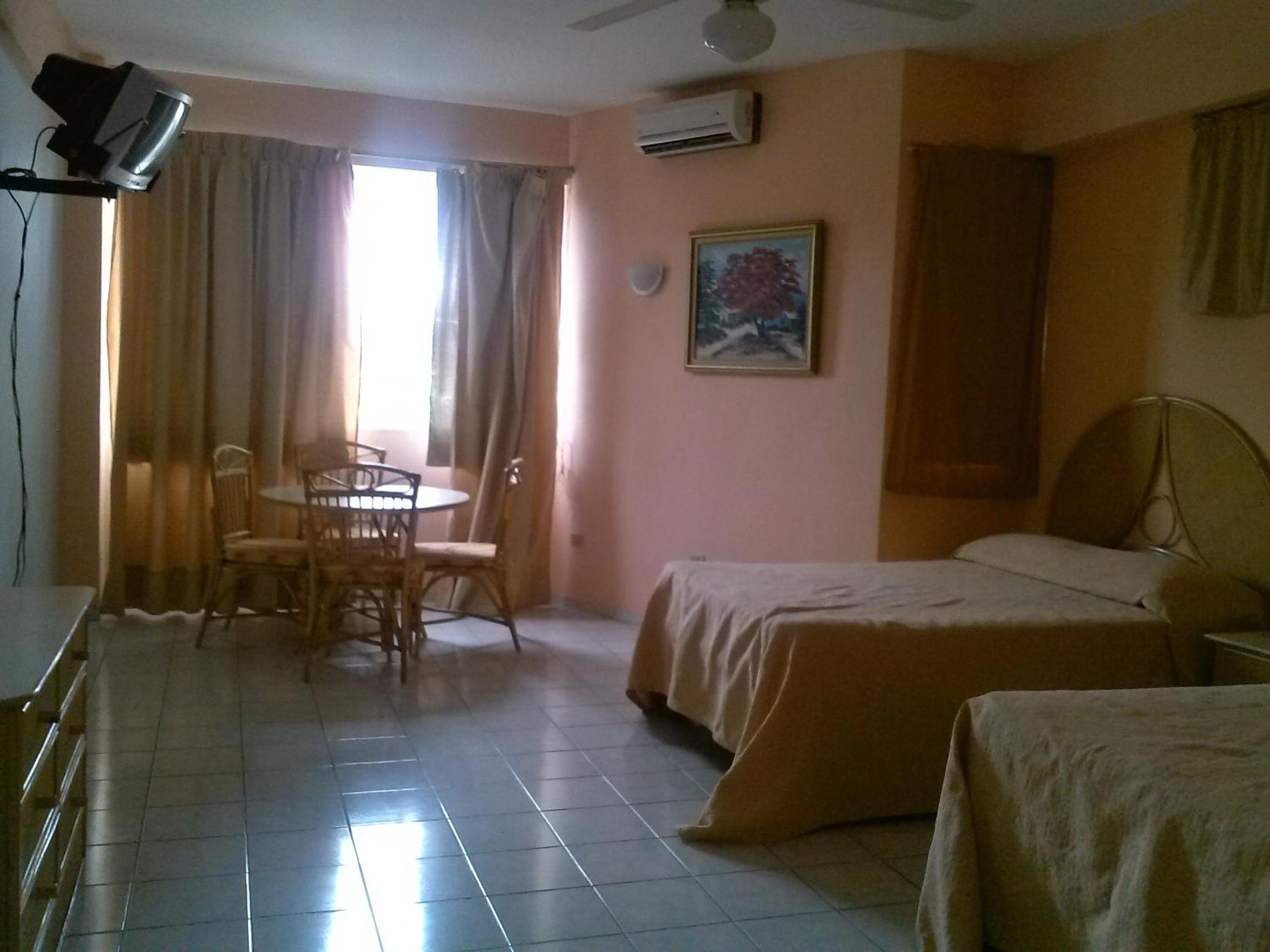 Deluxe Studio Apartment
