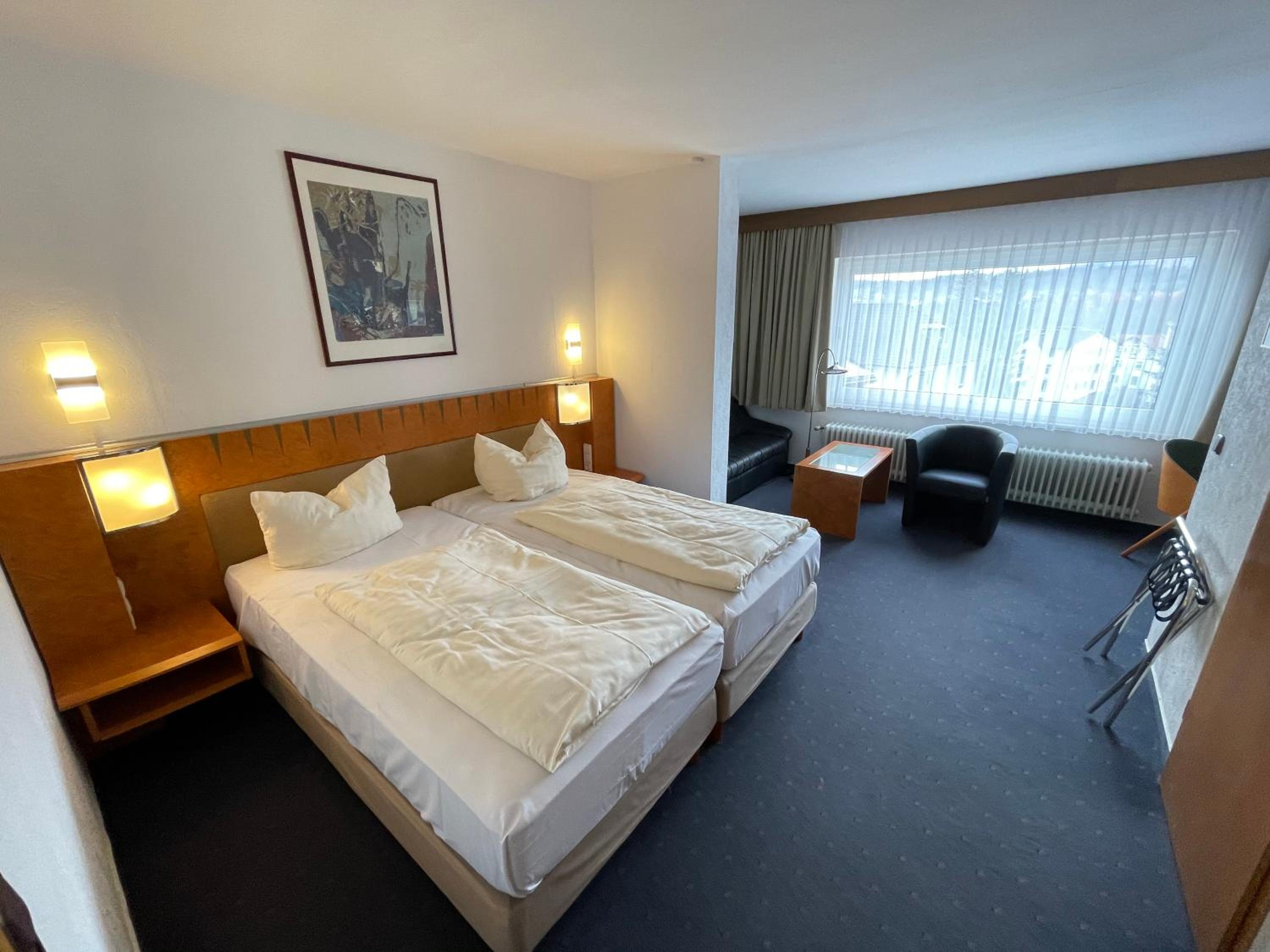 Double Room - Photo 5