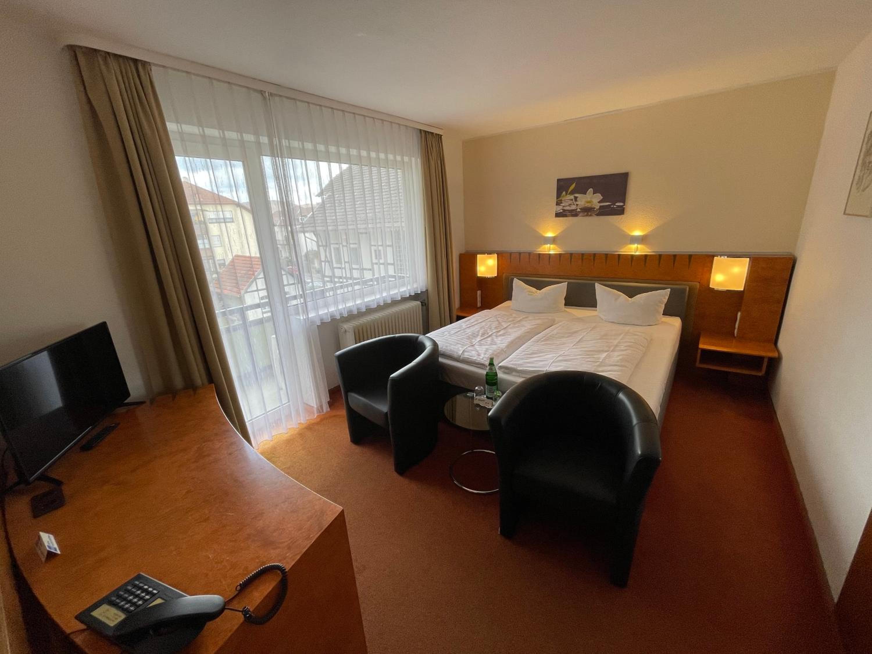 Double Room - Photo 28