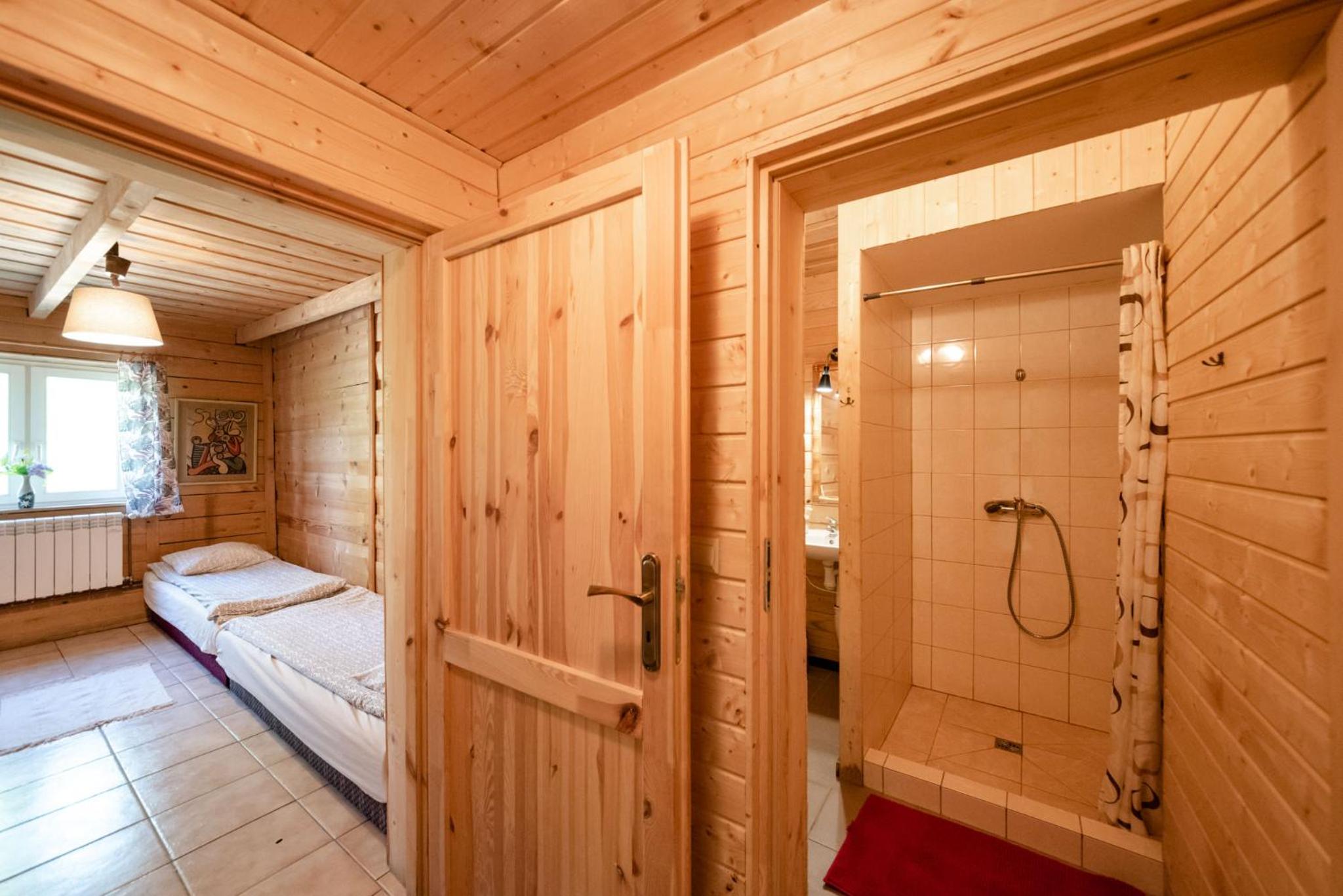 Triple Room with Private Bathroom photo 3