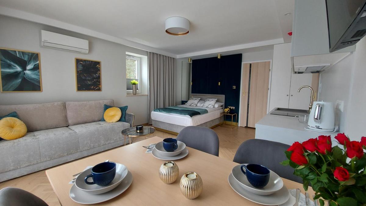 Studio Apartment photo 1