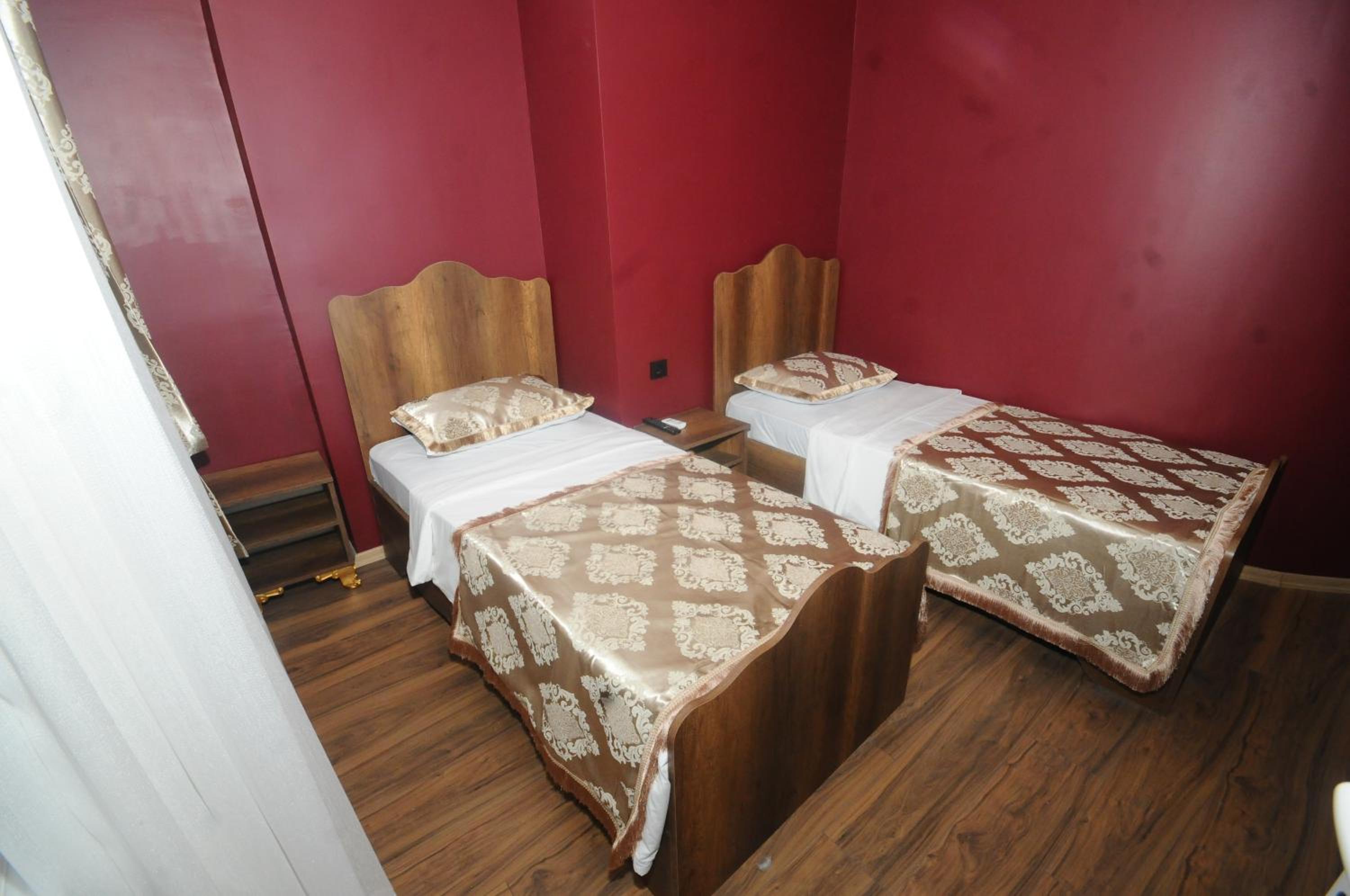 Apartment with Balcony photo 2