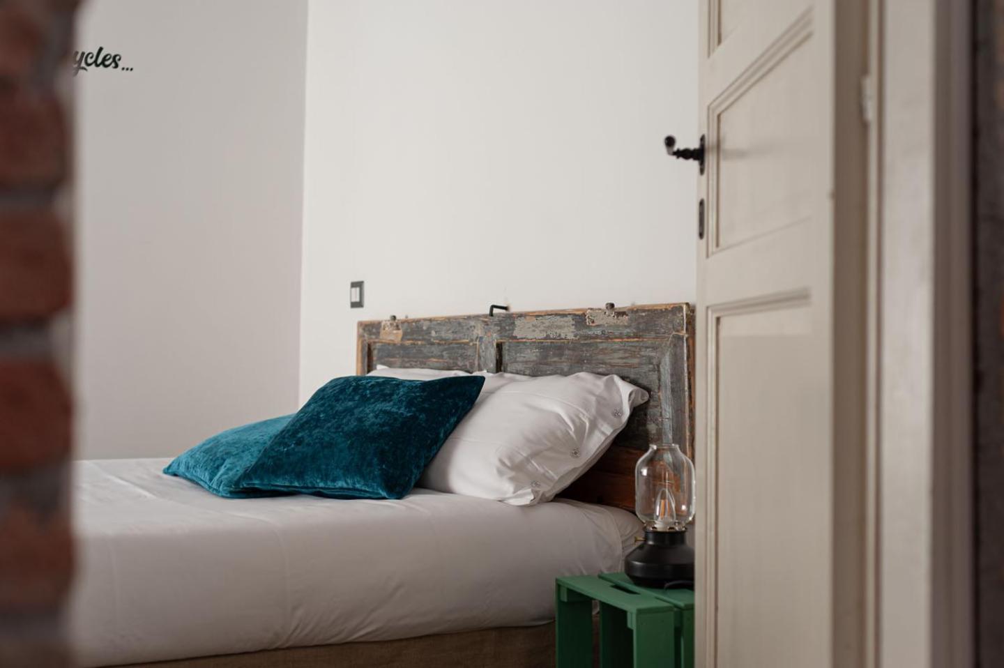 One-Bedroom Apartment - Photo 31
