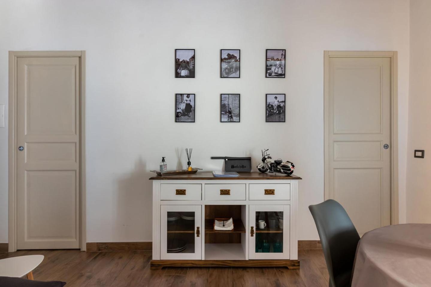 One-Bedroom Apartment - Photo 10