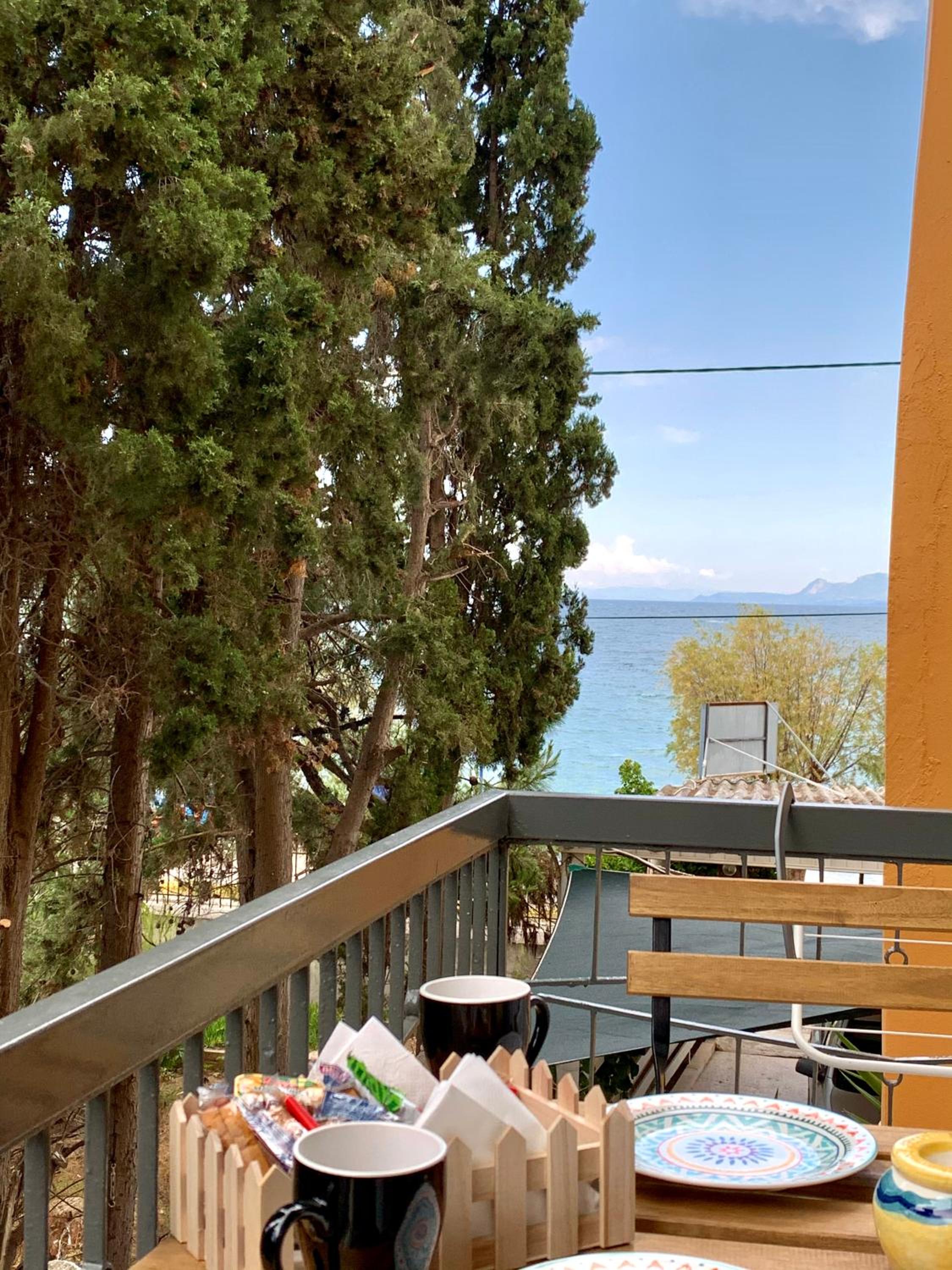Standard Twin Room with Garden View - Photo 2