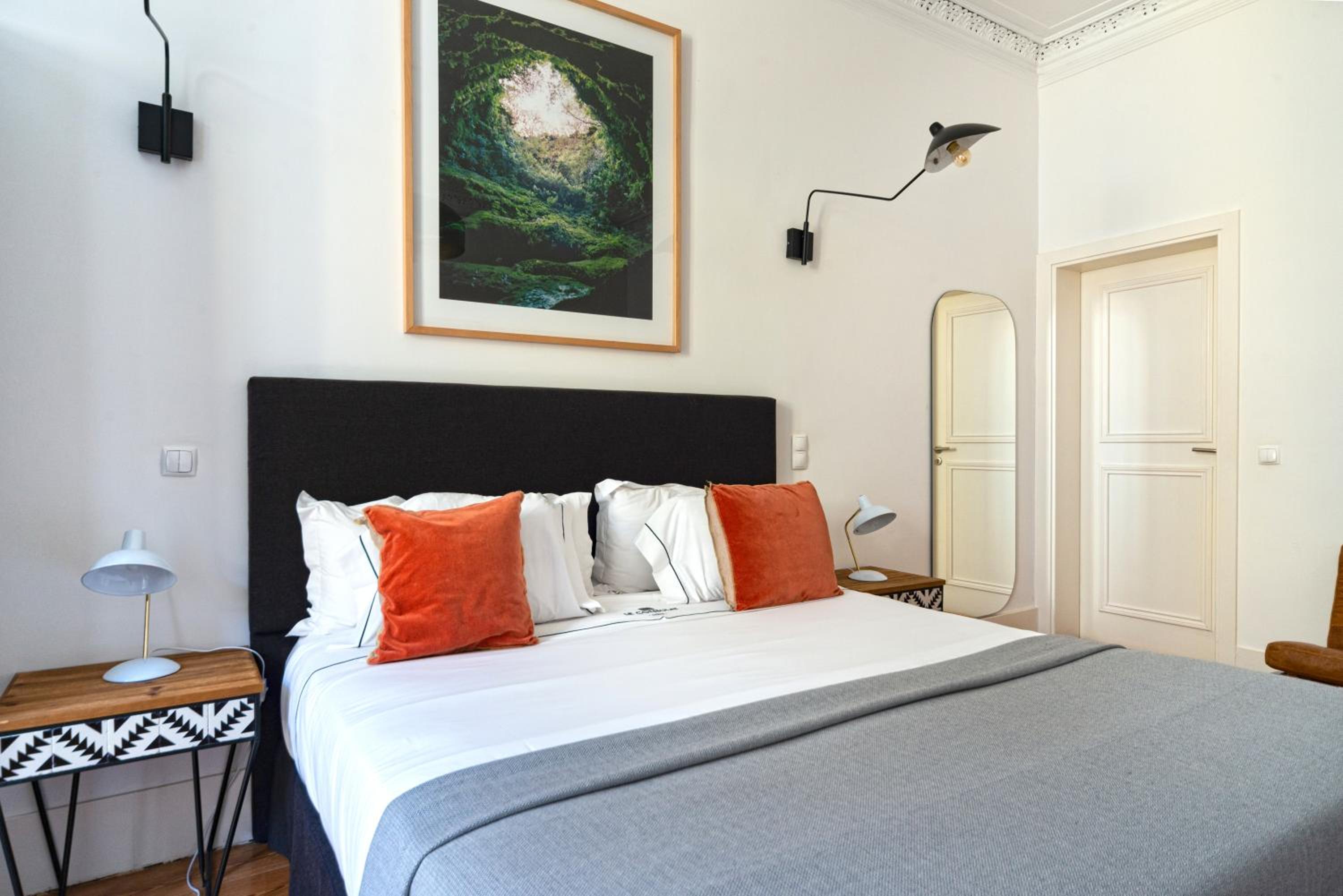 Deluxe Room with Square View photo 3
