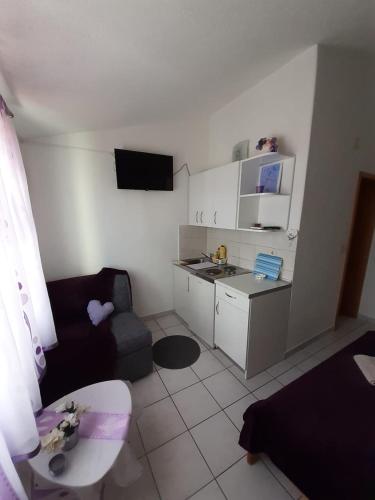 Studio Apartment with Sea View photo 2