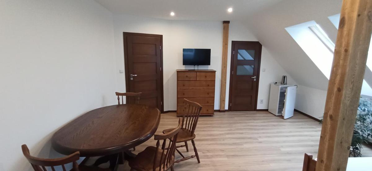 Family Room with Shower - Photo 2
