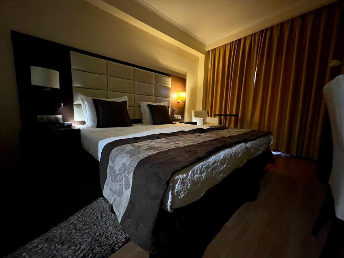 Double Room with Lake View