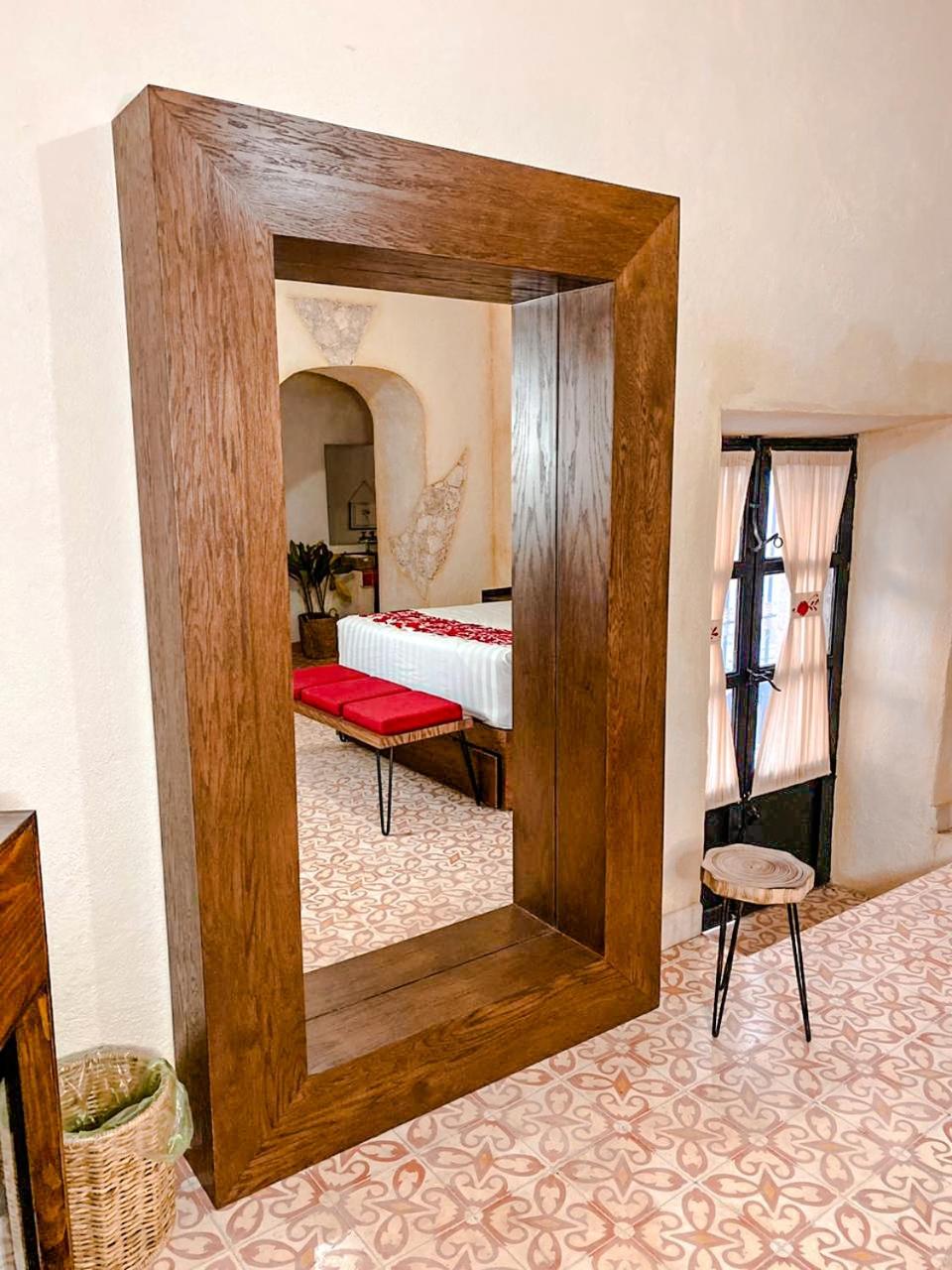 Queen Room with extra bed - Photo 41