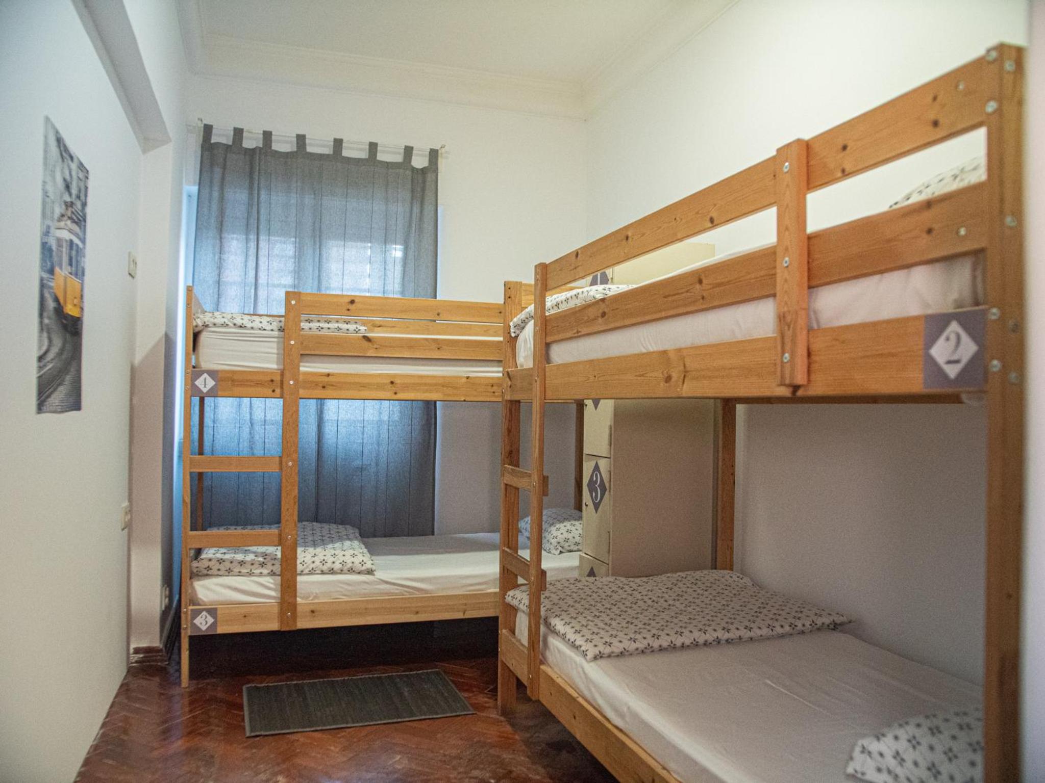 4-Bed Female Dormitory Room photo 3