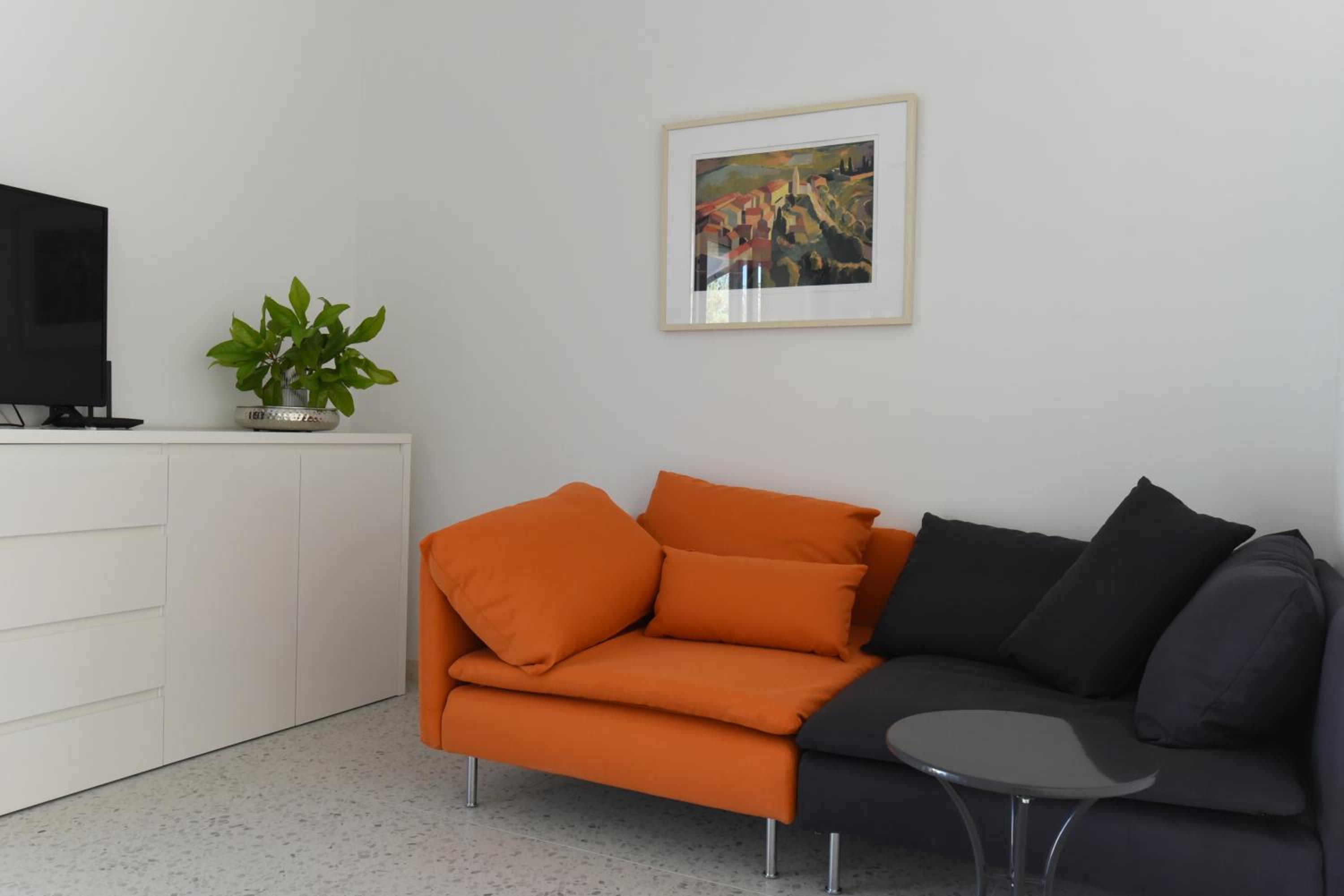 Studio - Split Level