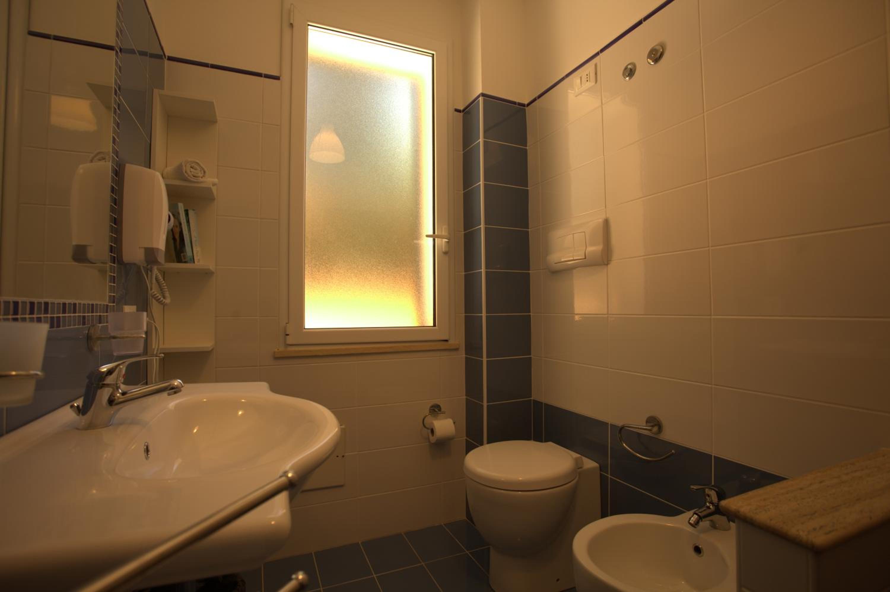 Executive Apartment with Sea View photo 2