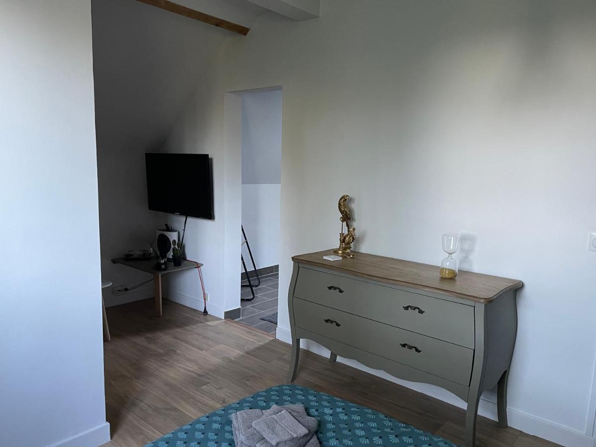 Double Room with Garden View - Photo 12