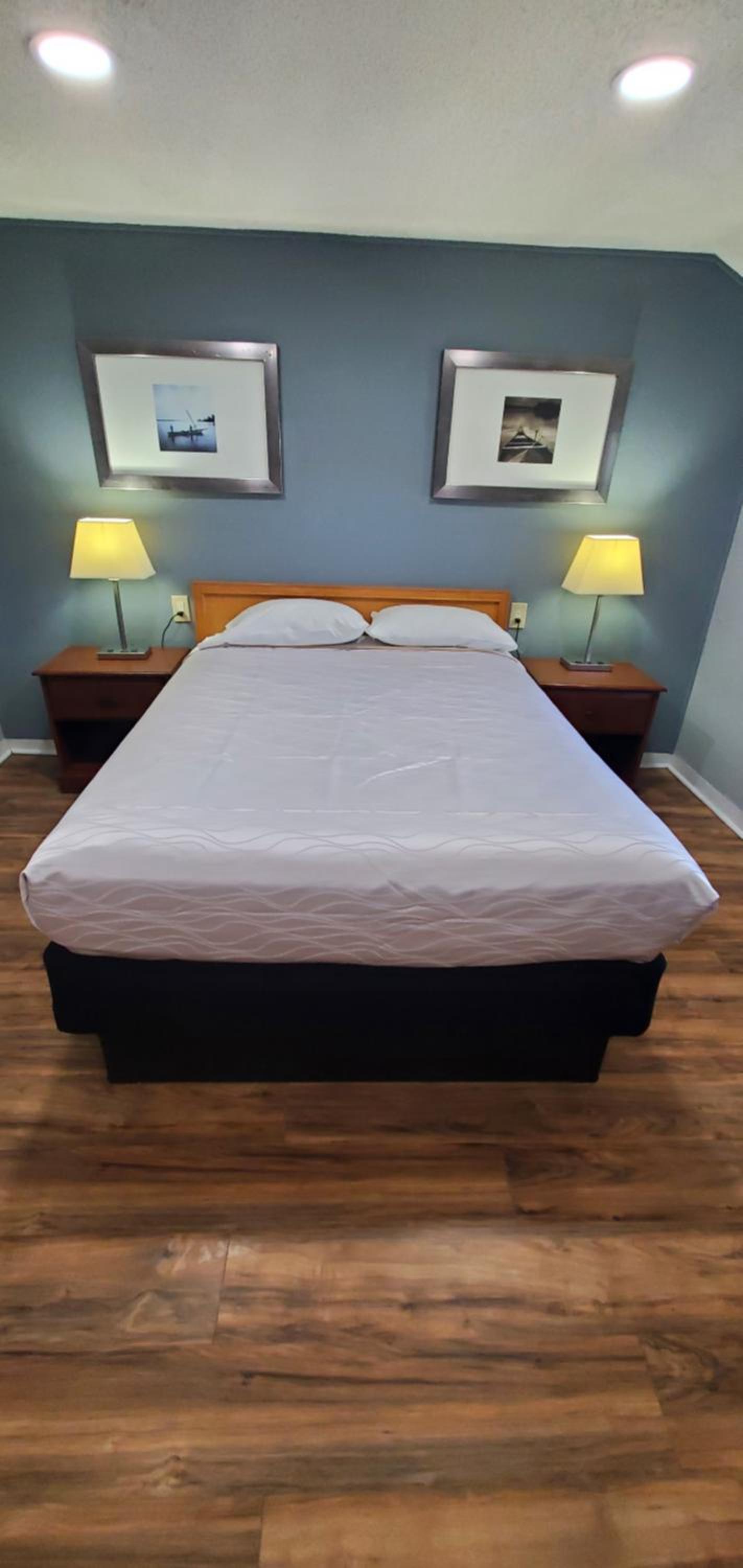 Queen Room - Photo 4