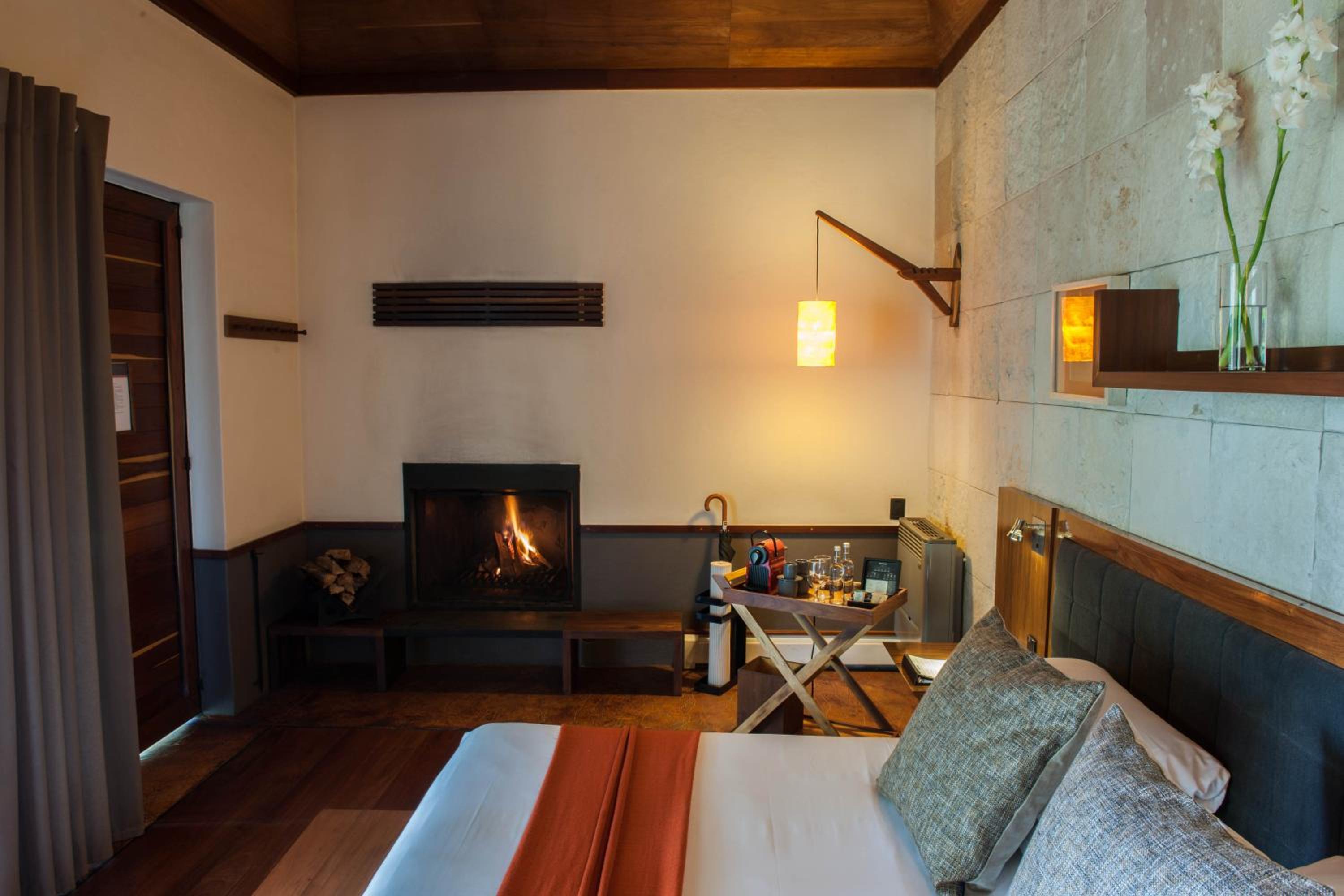 King Suite - Photo 2