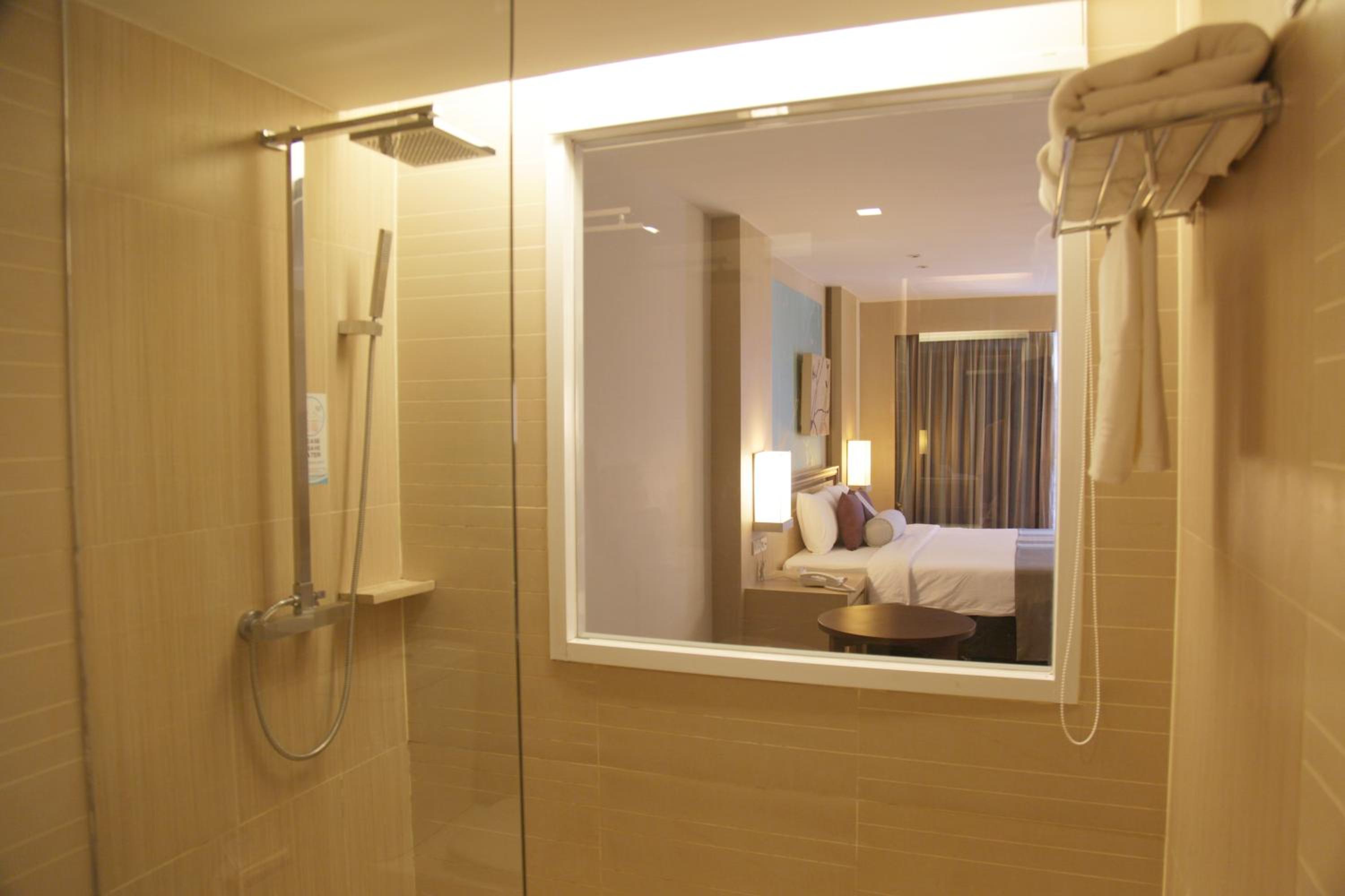 Deluxe Twin Room photo 2