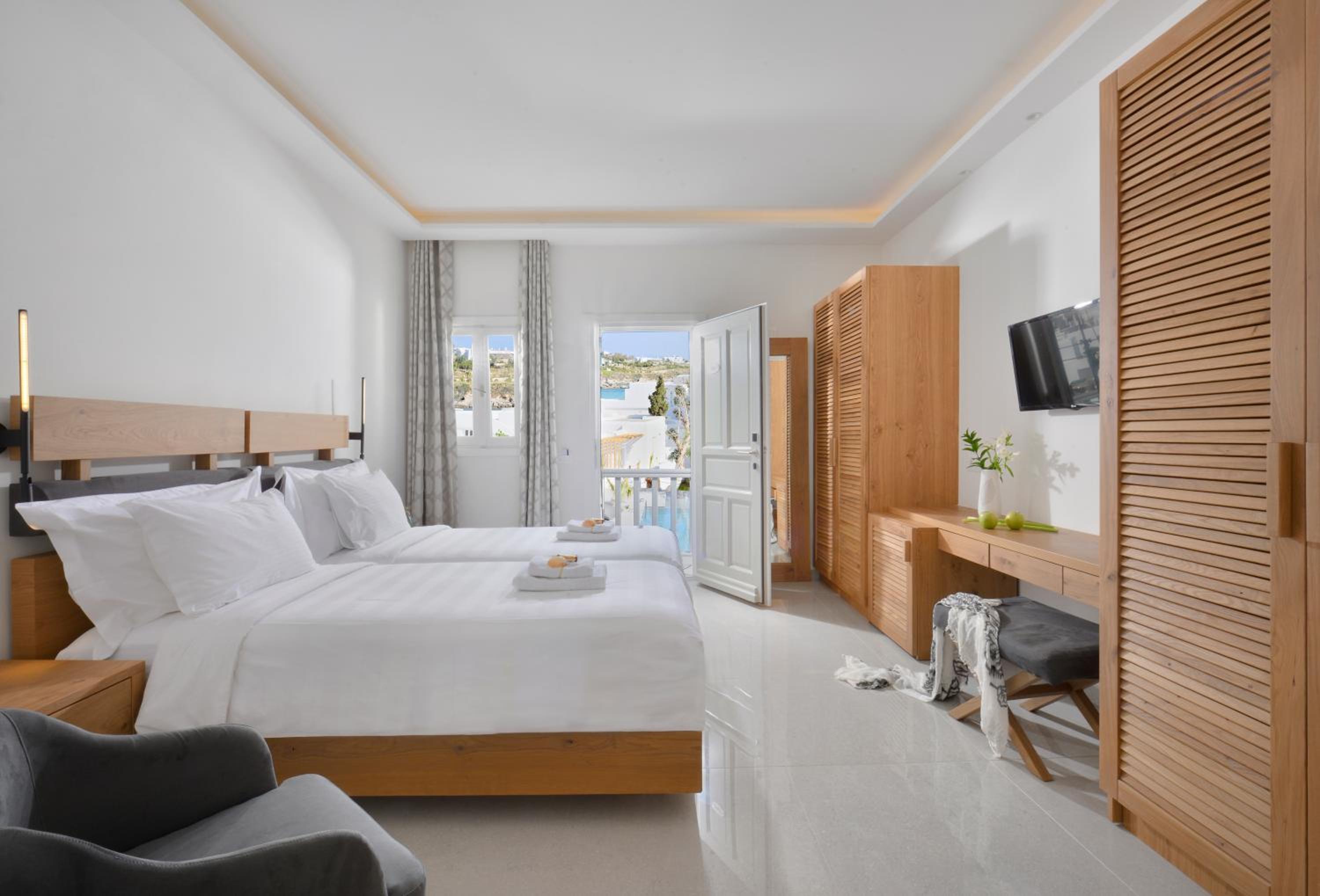 Superior Double Room - Photo 11