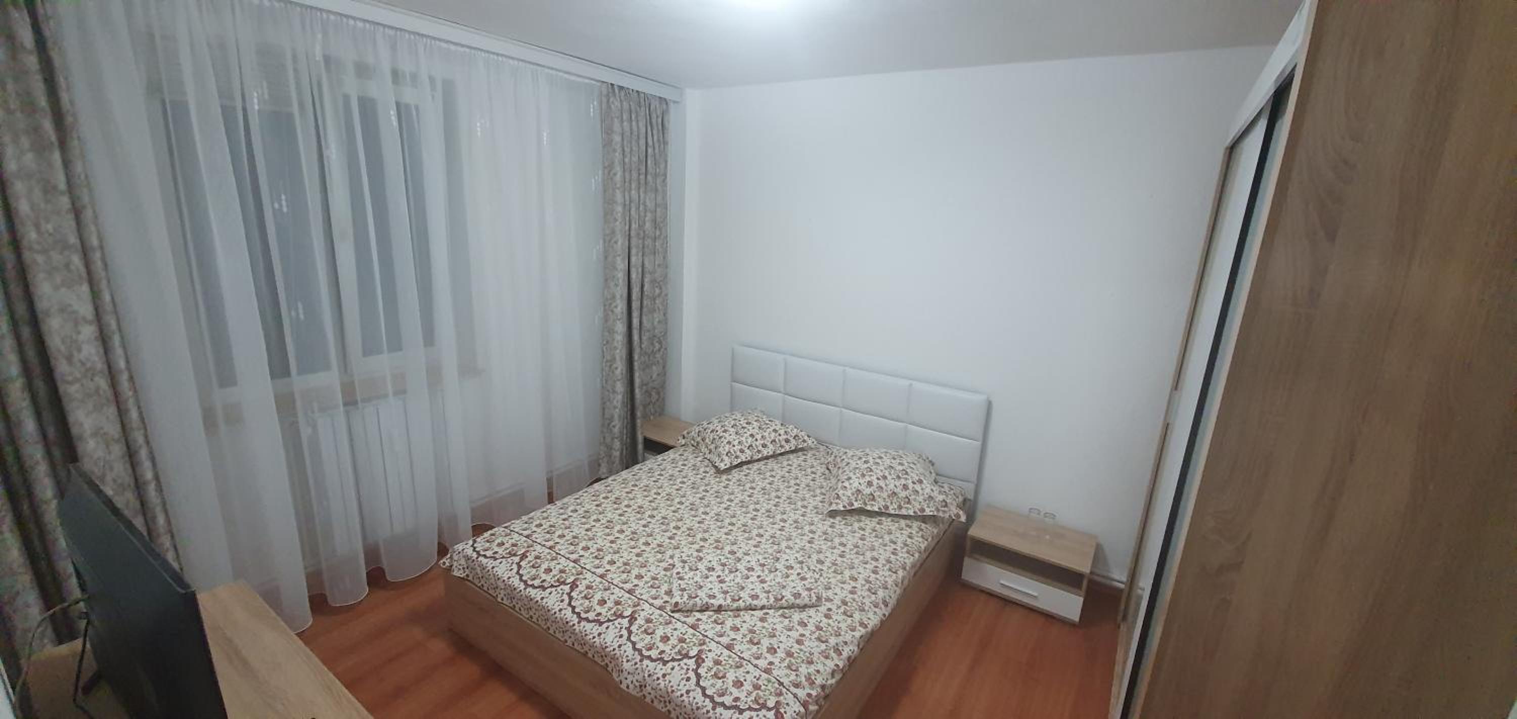 Three-Bedroom Apartment photo 1