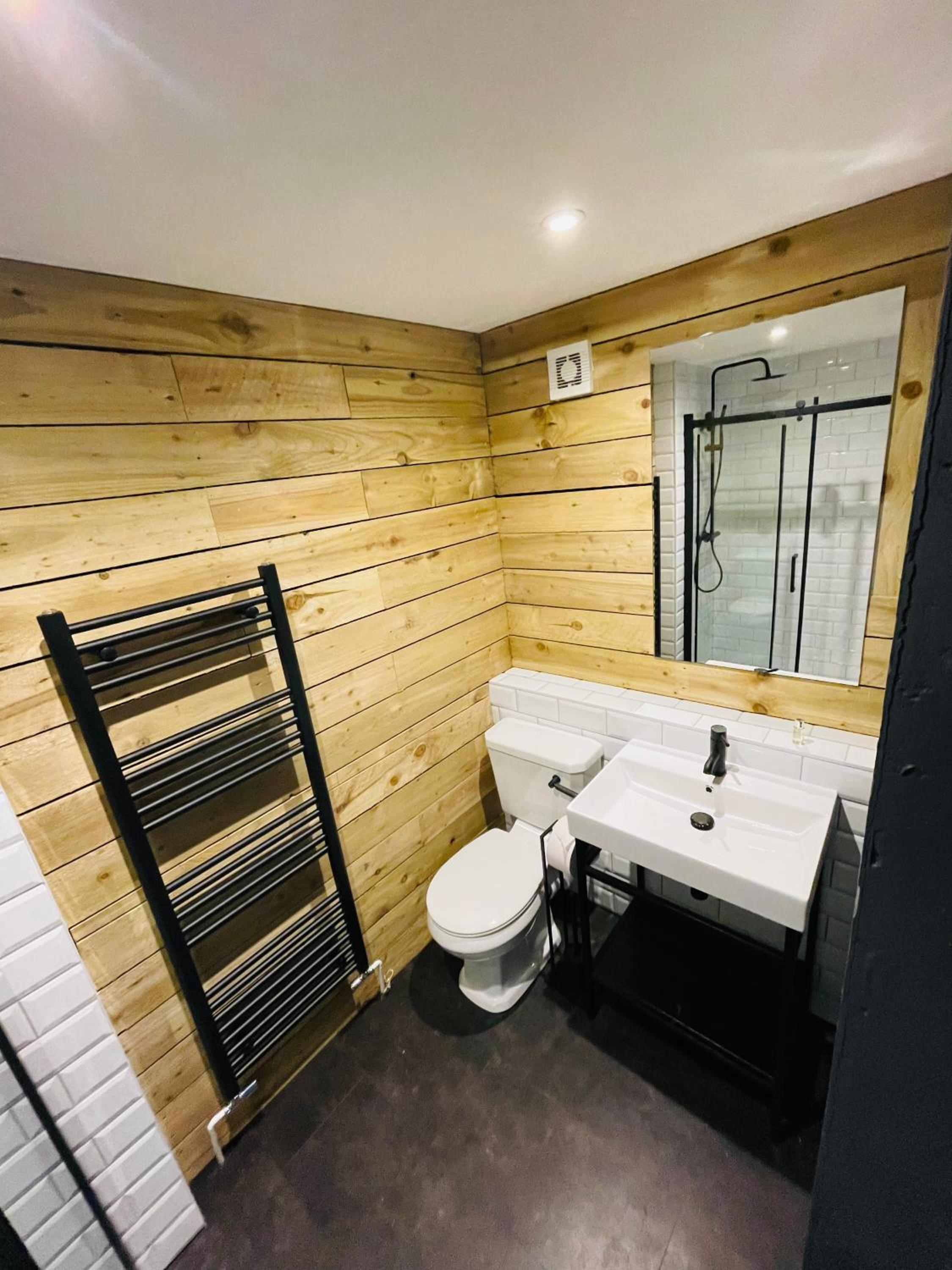 Double Room - Photo 4