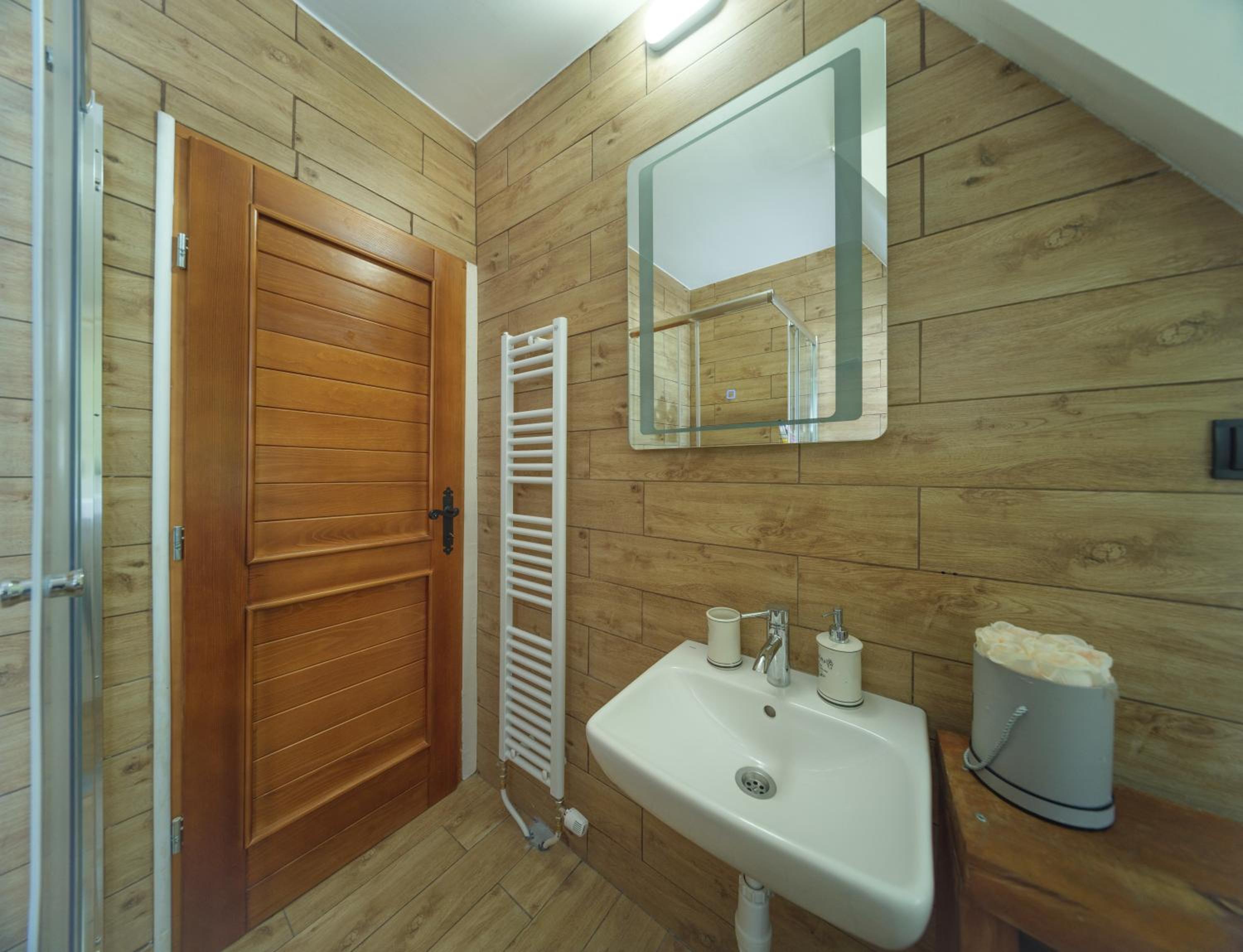 Apartment - Photo 11