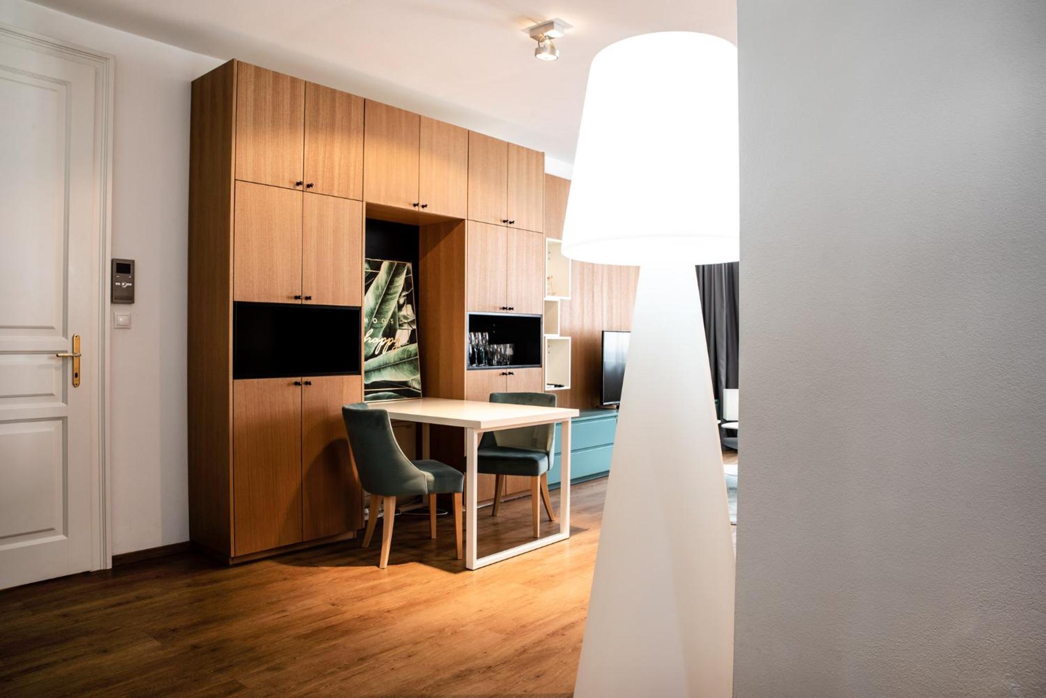Two-Bedroom Apartment - Photo 25