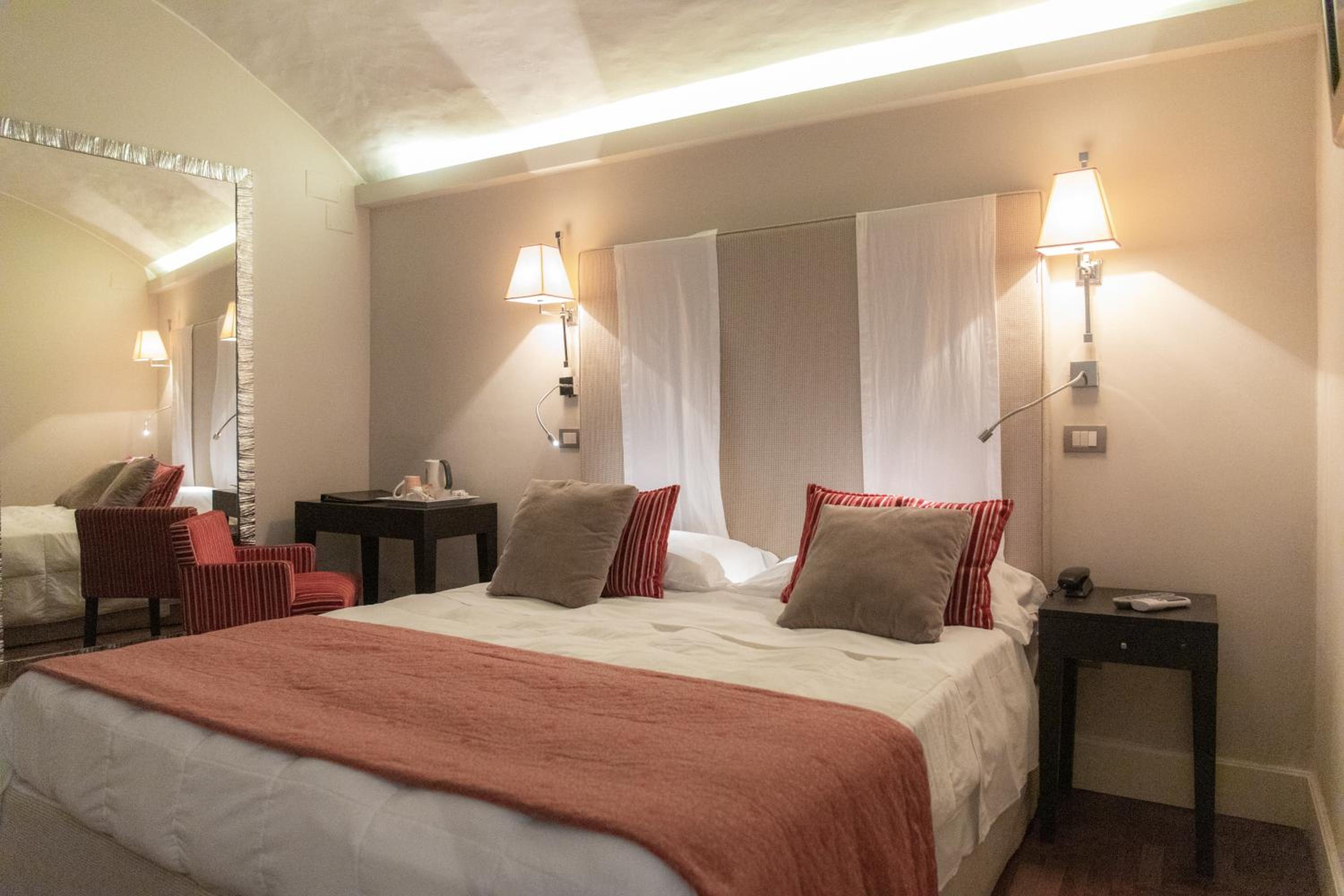 Superior Triple Room - Photo 10