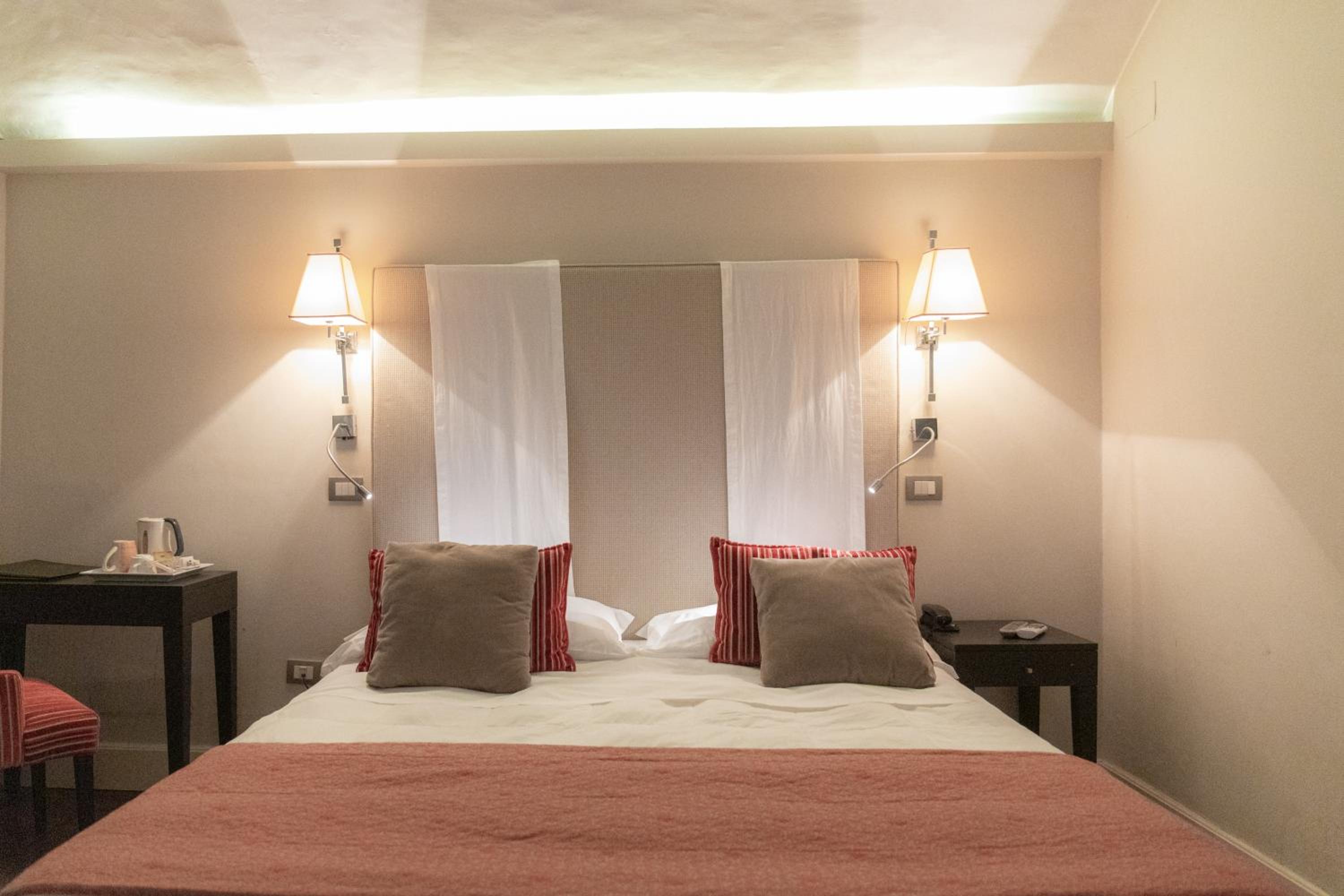 Superior Triple Room - Photo 11