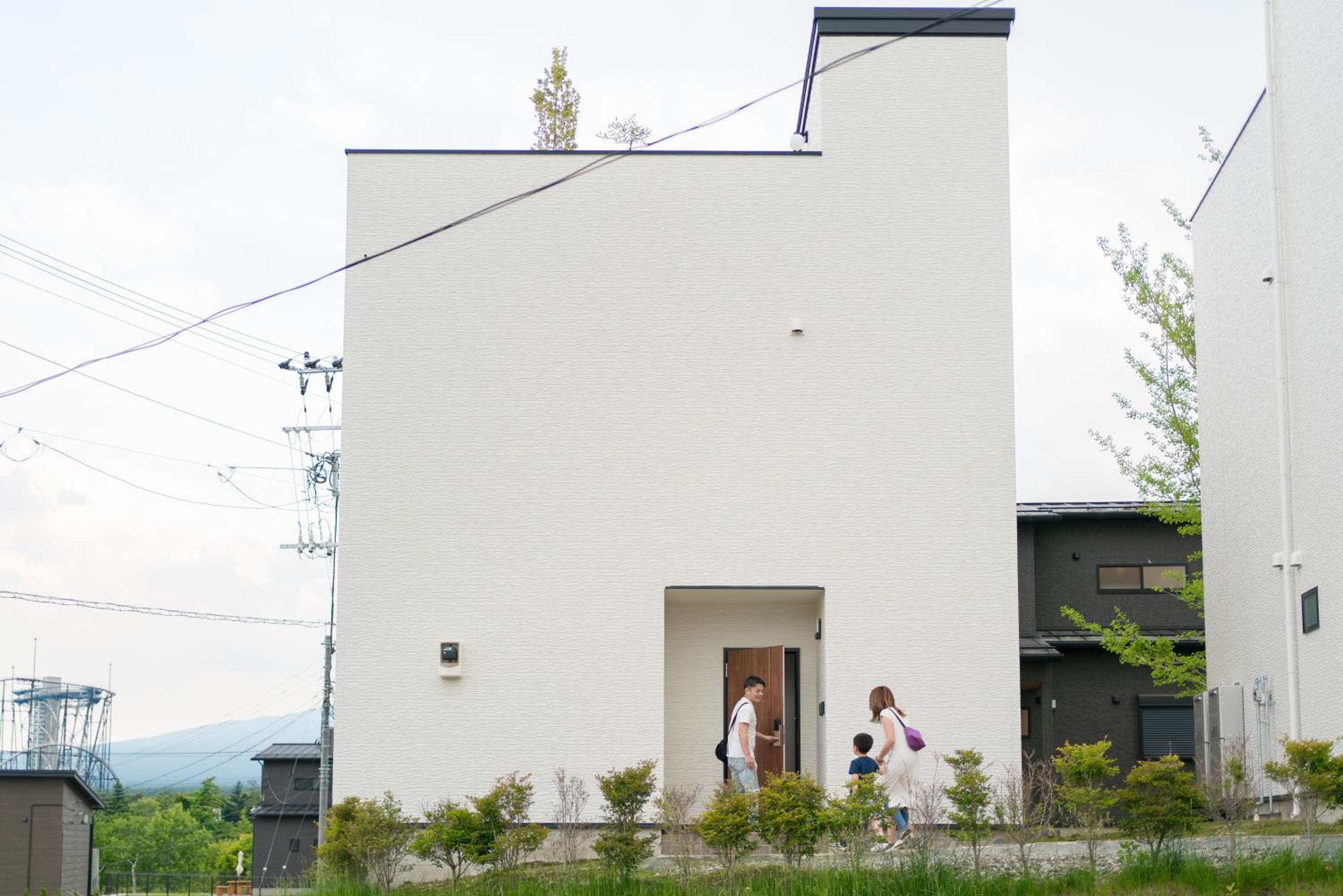 Rooftop Villa with Theater Room - Type A - Photo 27