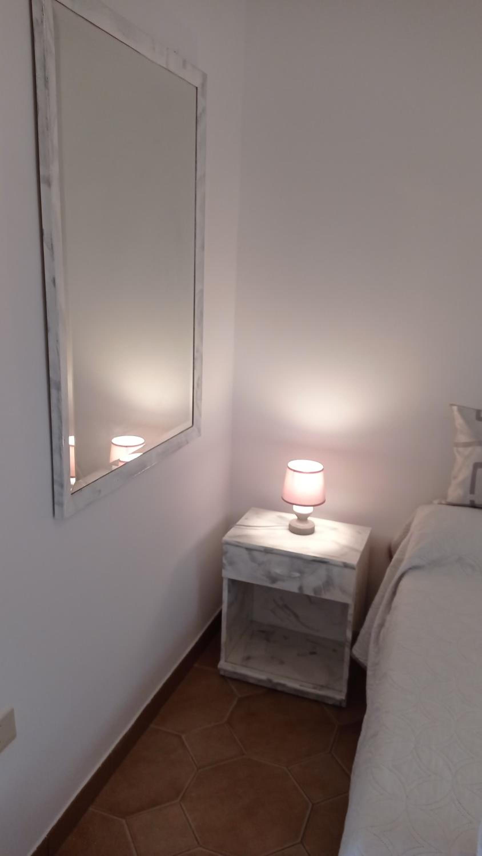 One-Bedroom House - Photo 28