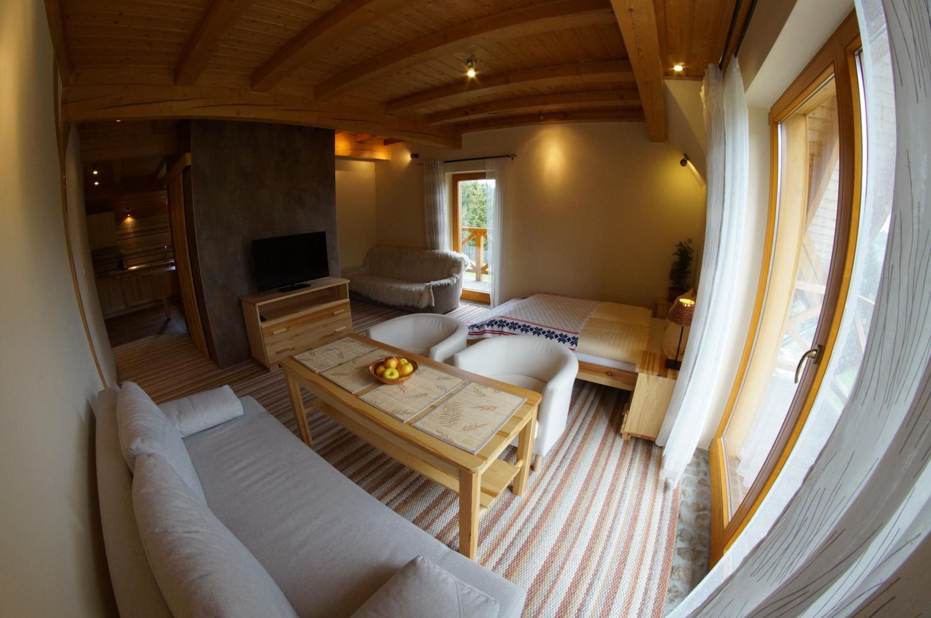 Suite With Mountain View photo 2