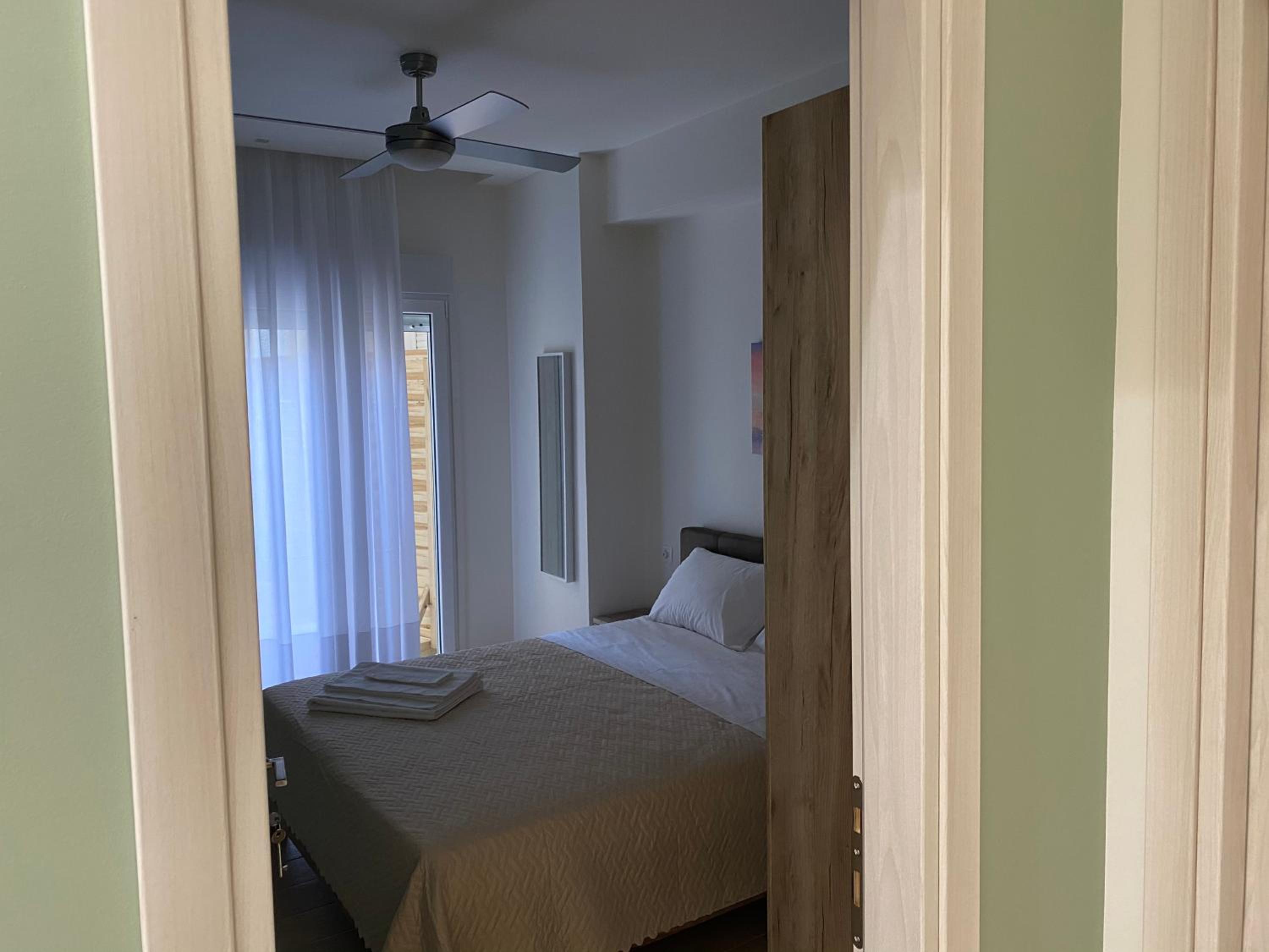 One-Bedroom Apartment - Photo 17