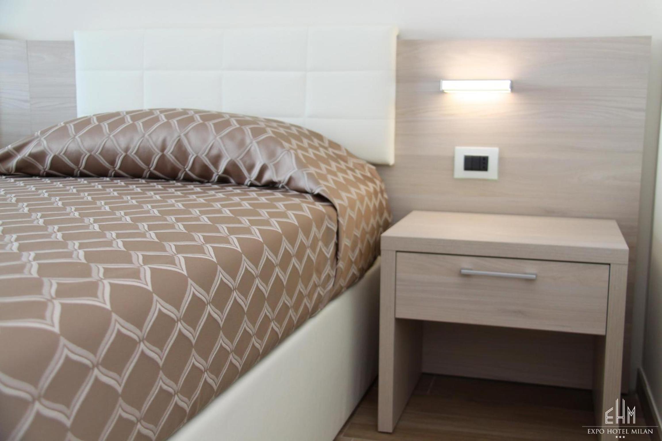 Single Room photo 2