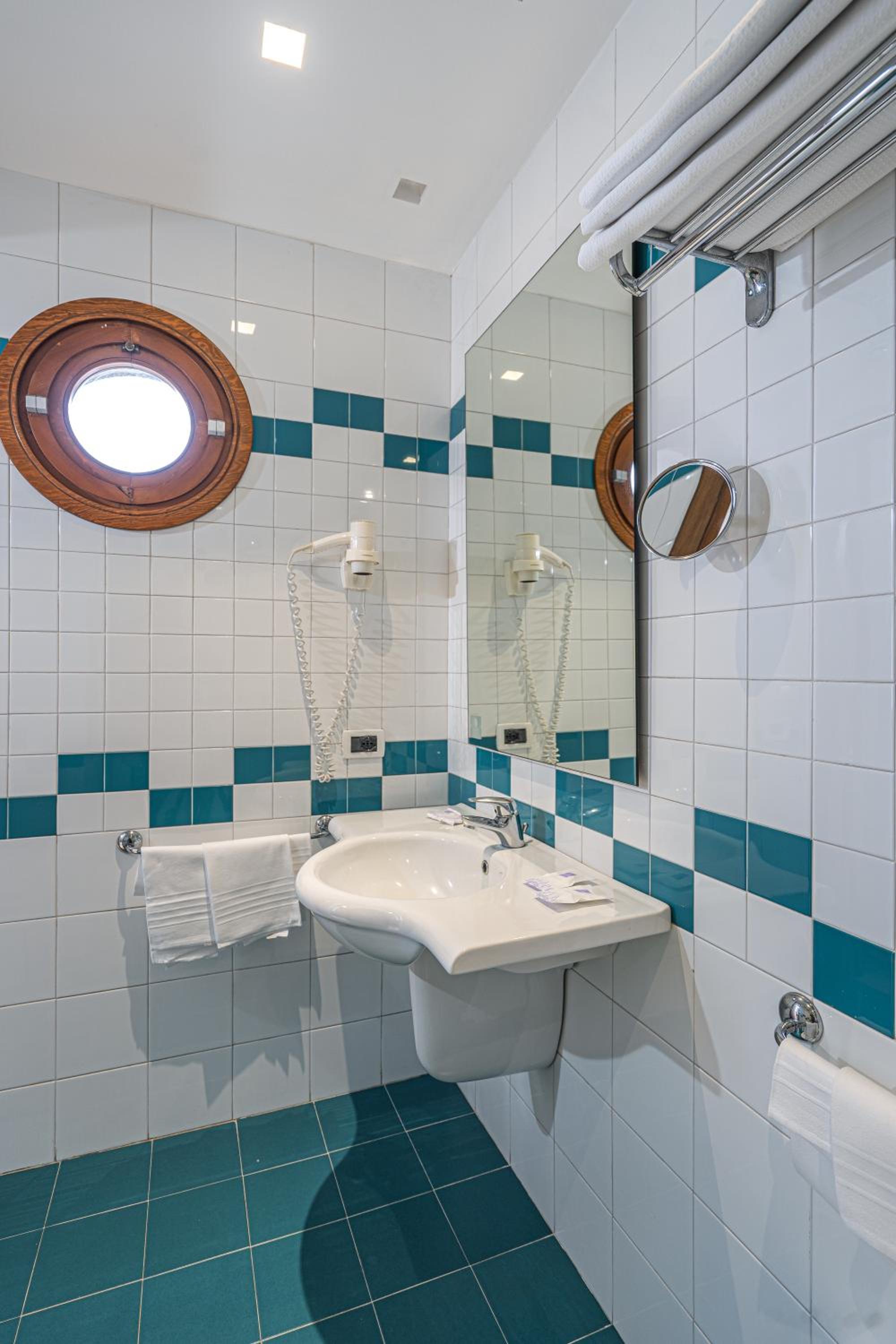 Superior Double Room with Terrace - Photo 3