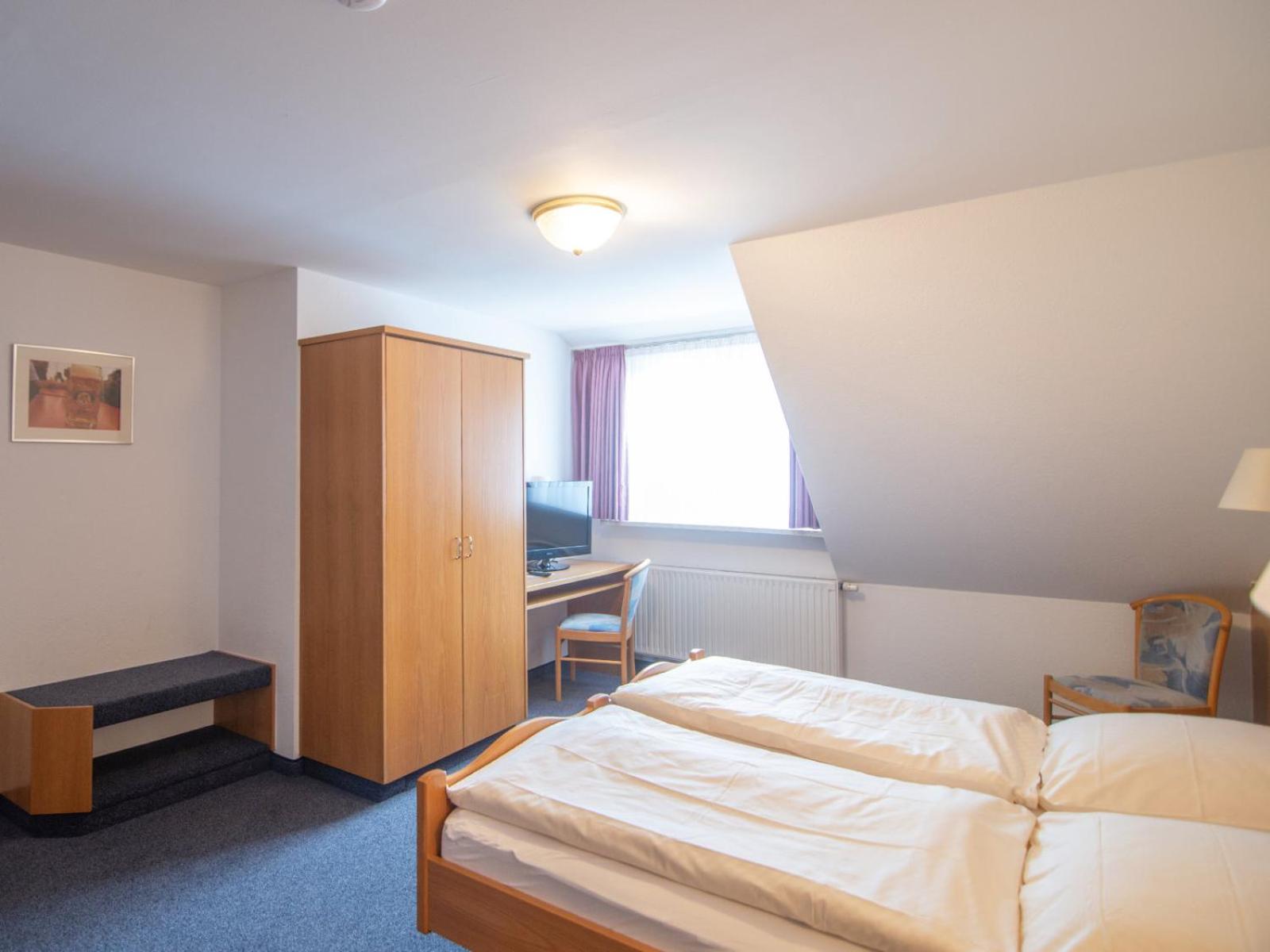 Double Room - Photo 4