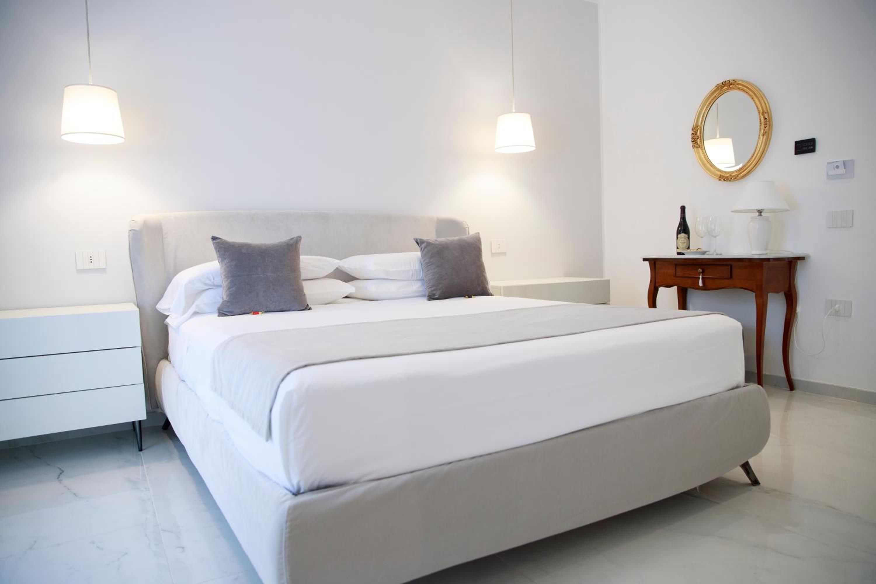 Double Room with Garden View - Photo 6