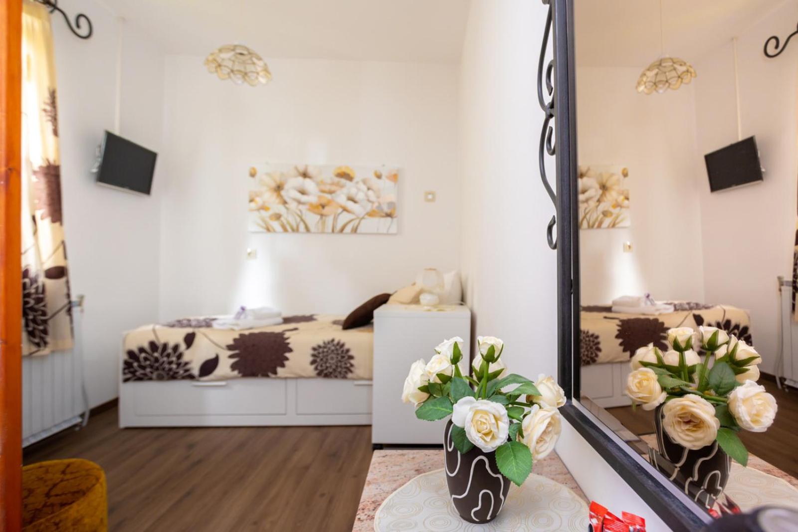Single Room with Private Bathroom