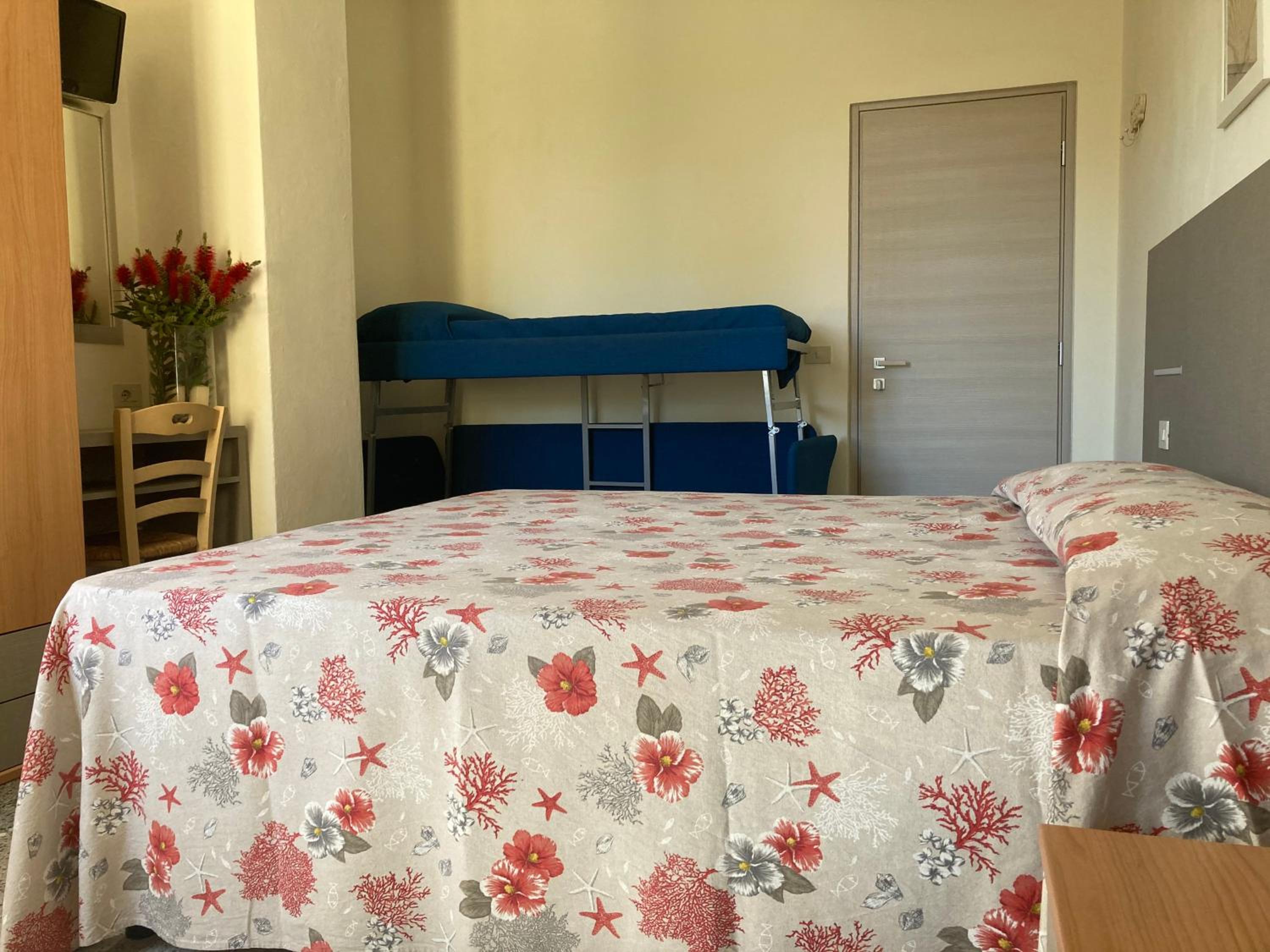 Quadruple Room photo 1