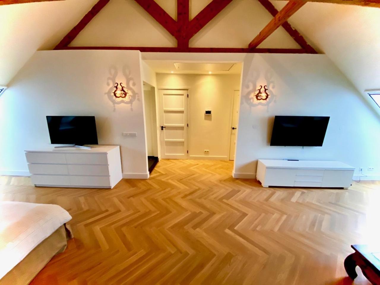 Executive Suite photo 1