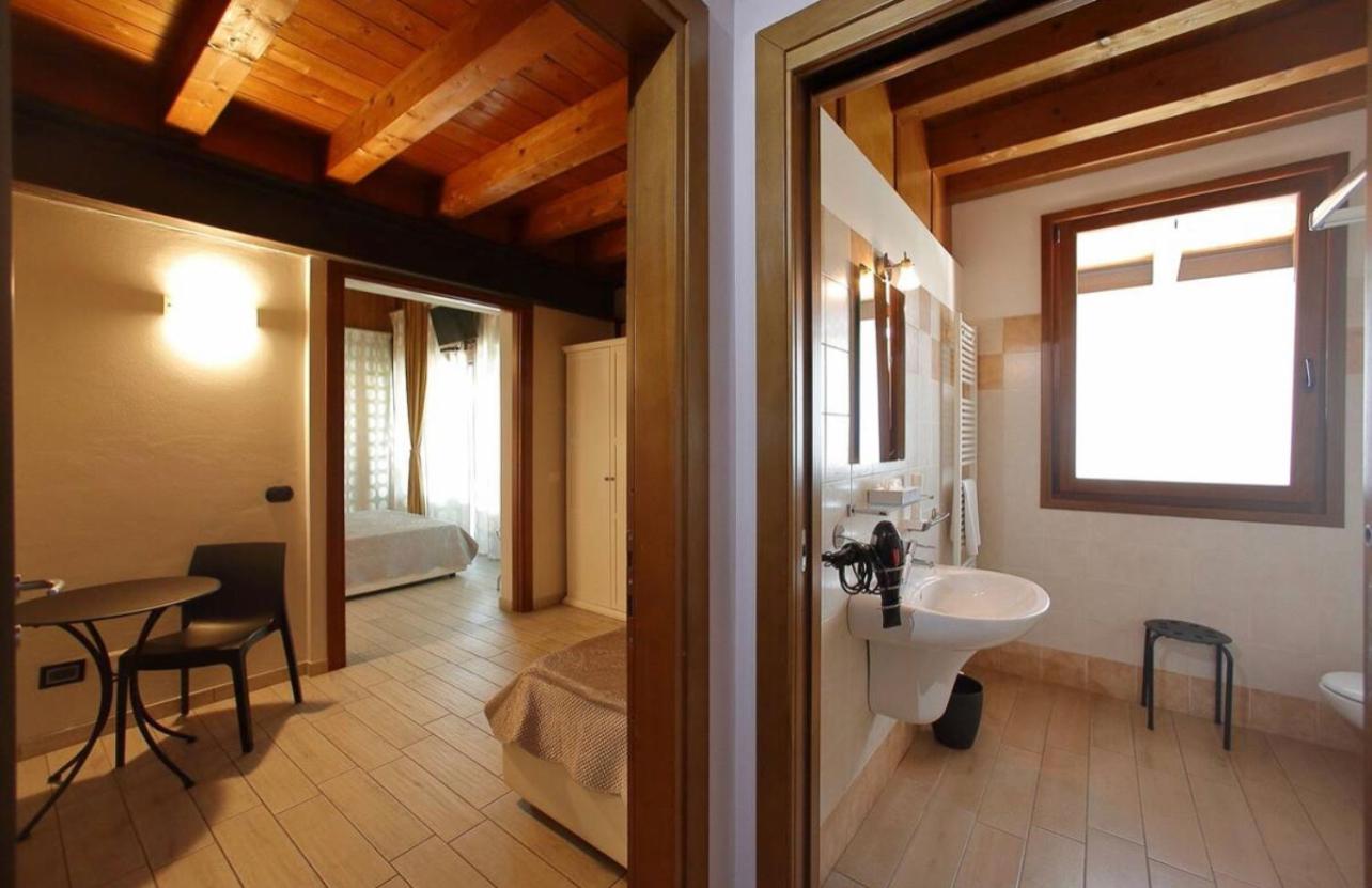 Triple Room with Garden View - Photo 1
