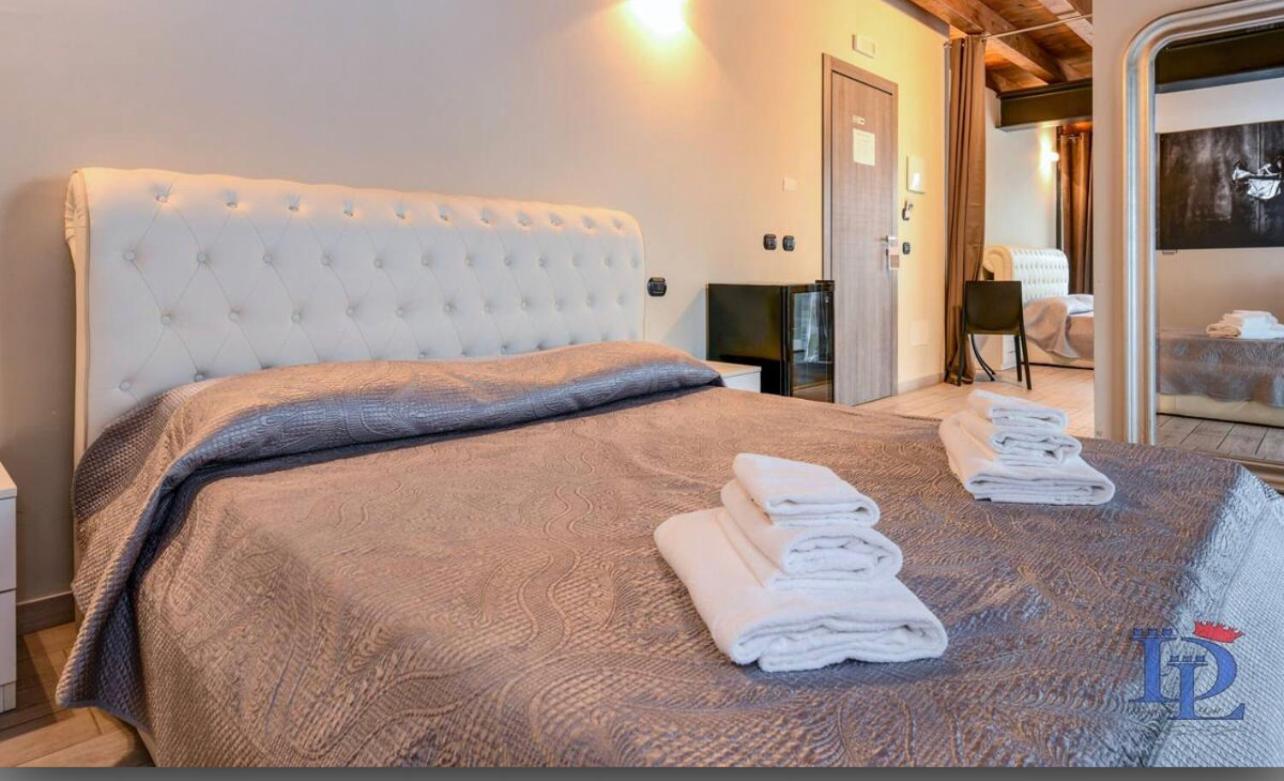 Junior Suite with Balcony