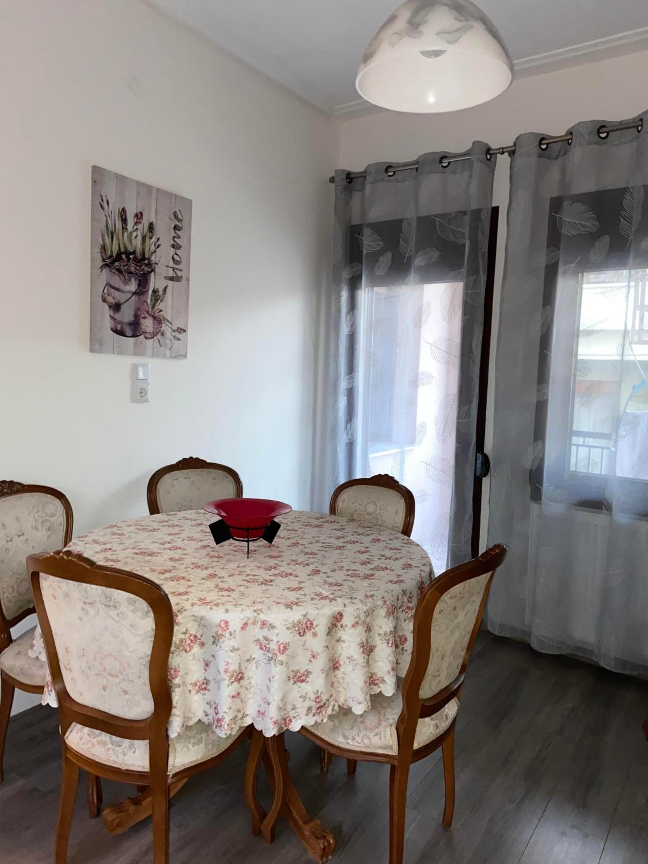 Two-Bedroom House - Photo 13