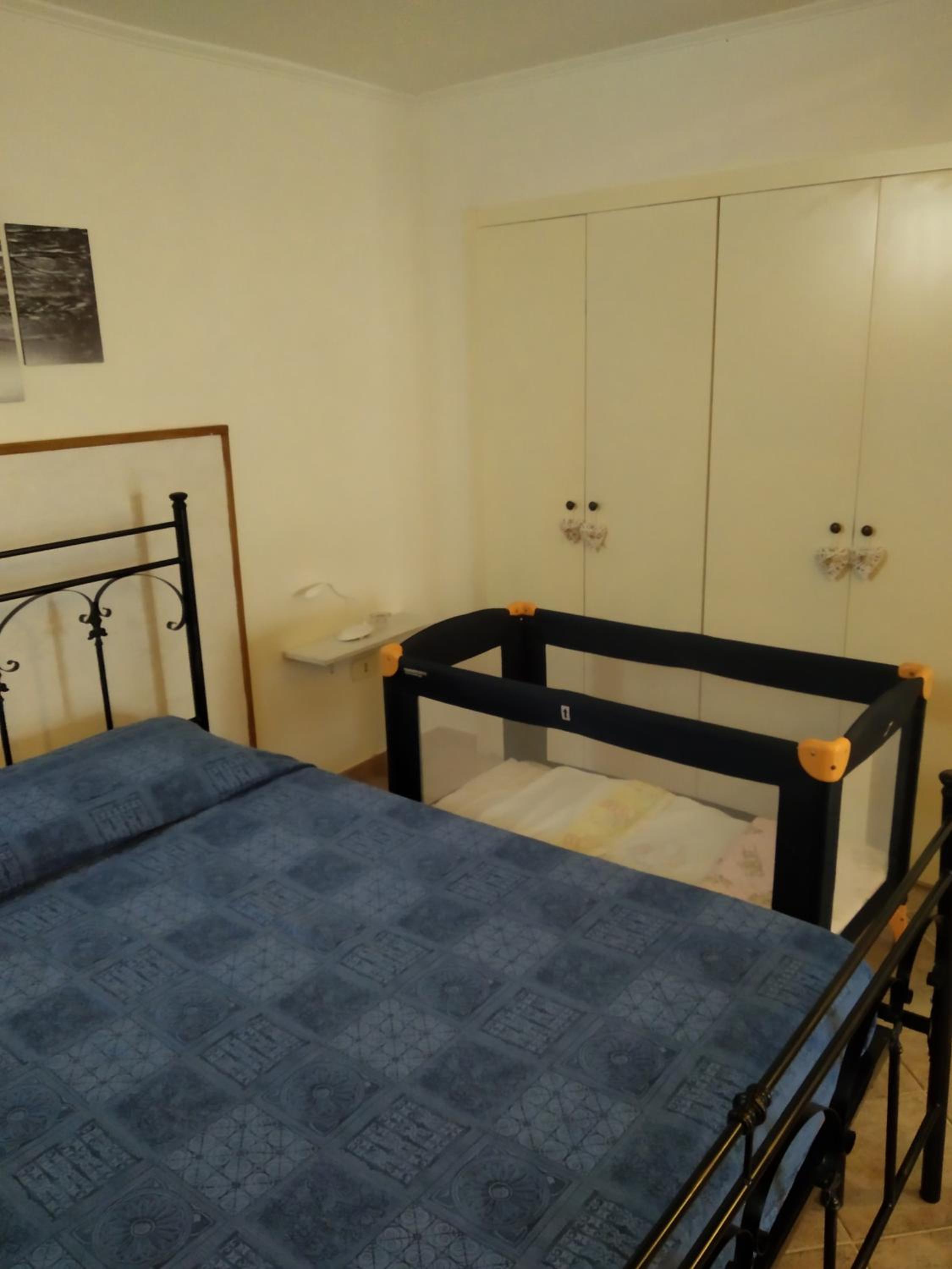 One-Bedroom Apartment - Photo 9
