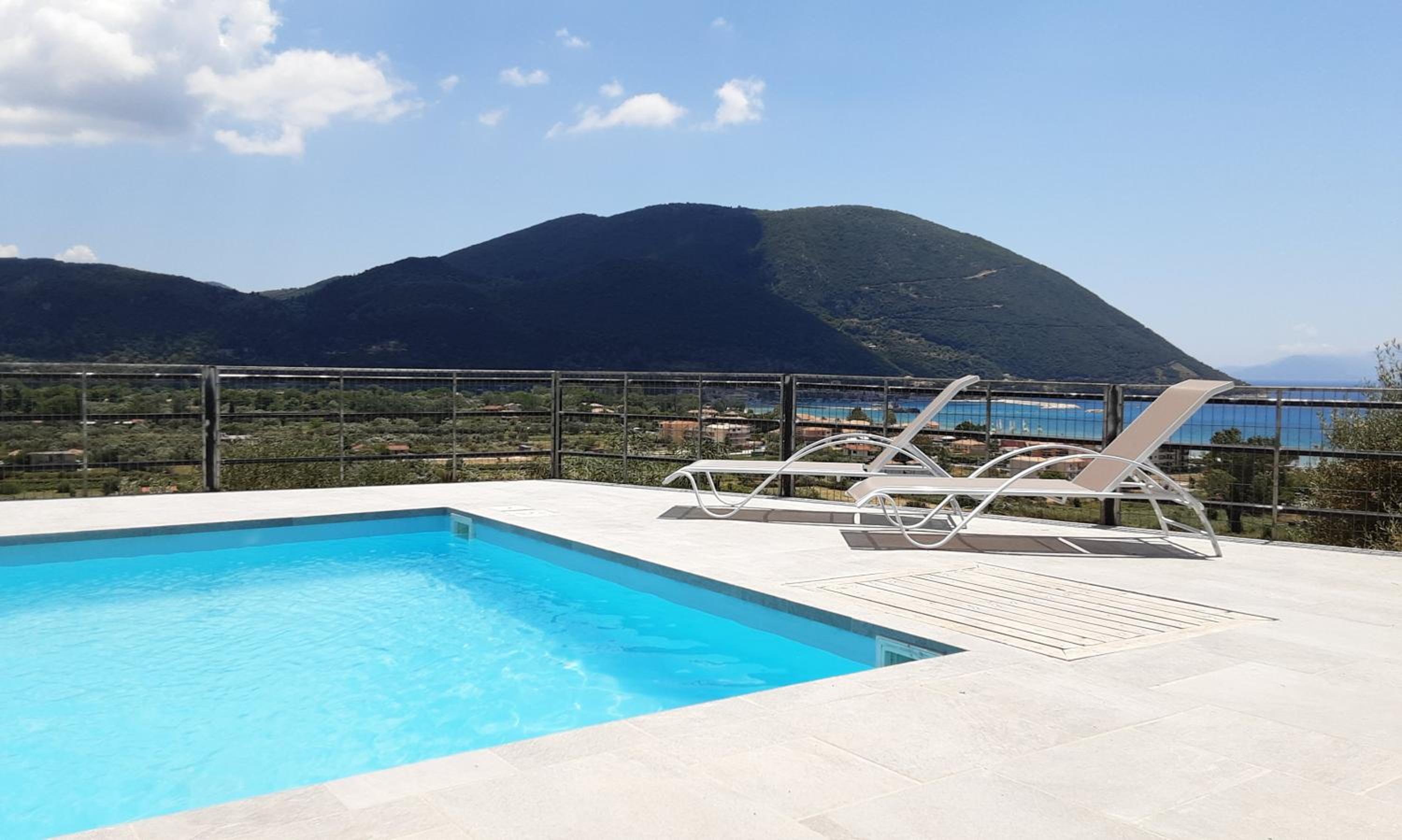 Villa with Private Pool photo 3
