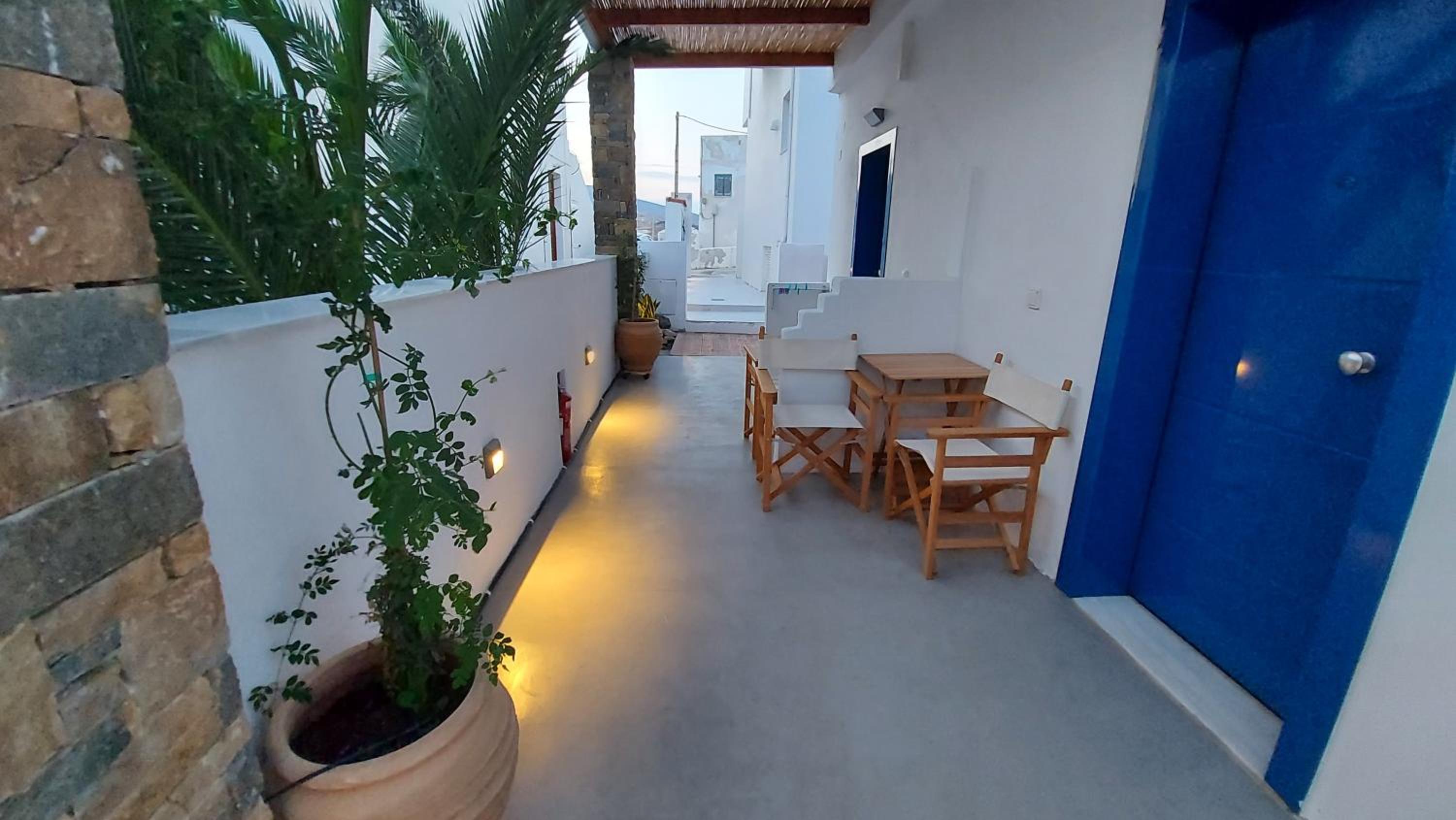One-Bedroom Apartment - Photo 21