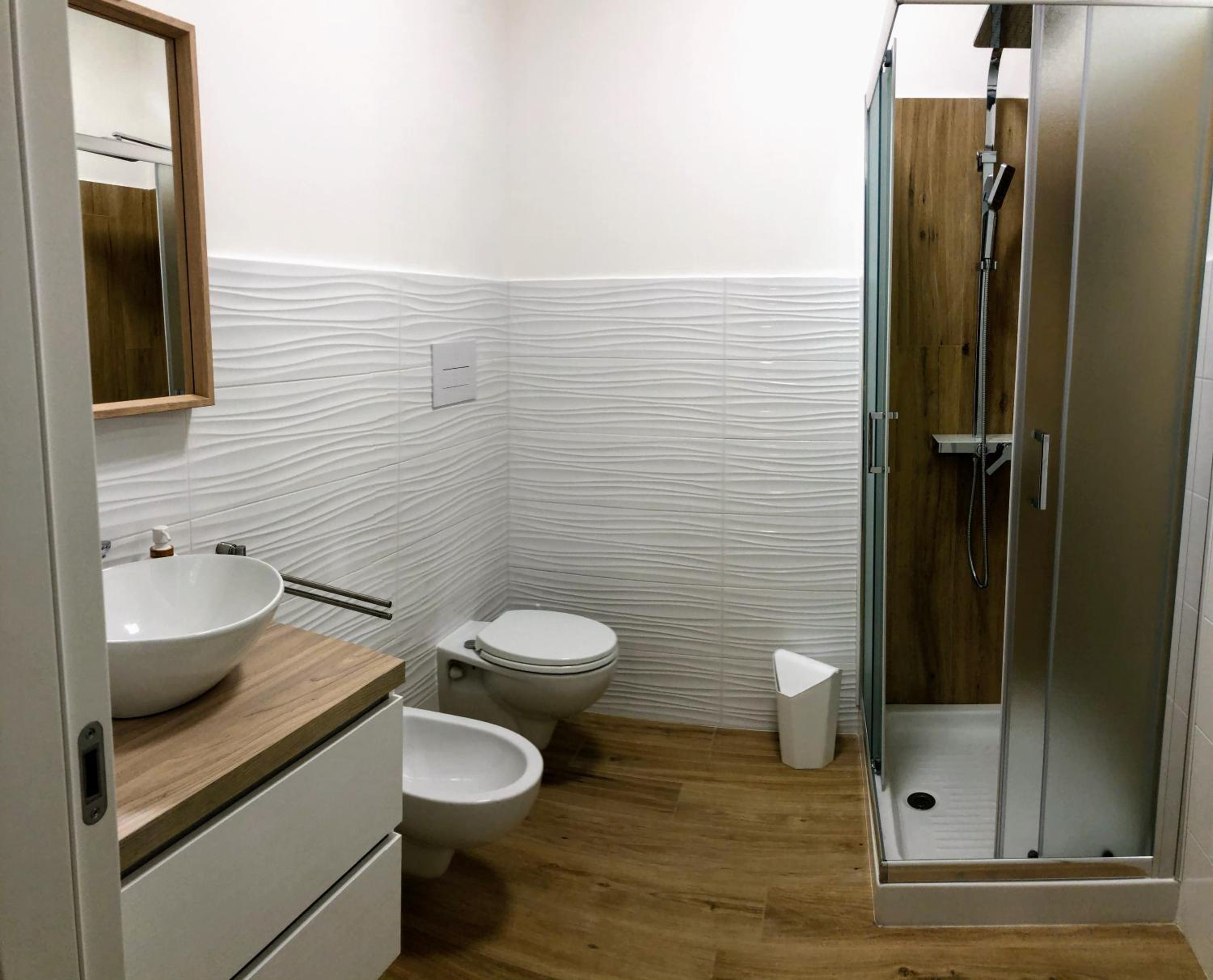 Triple Room with Private Bathroom - Photo 8